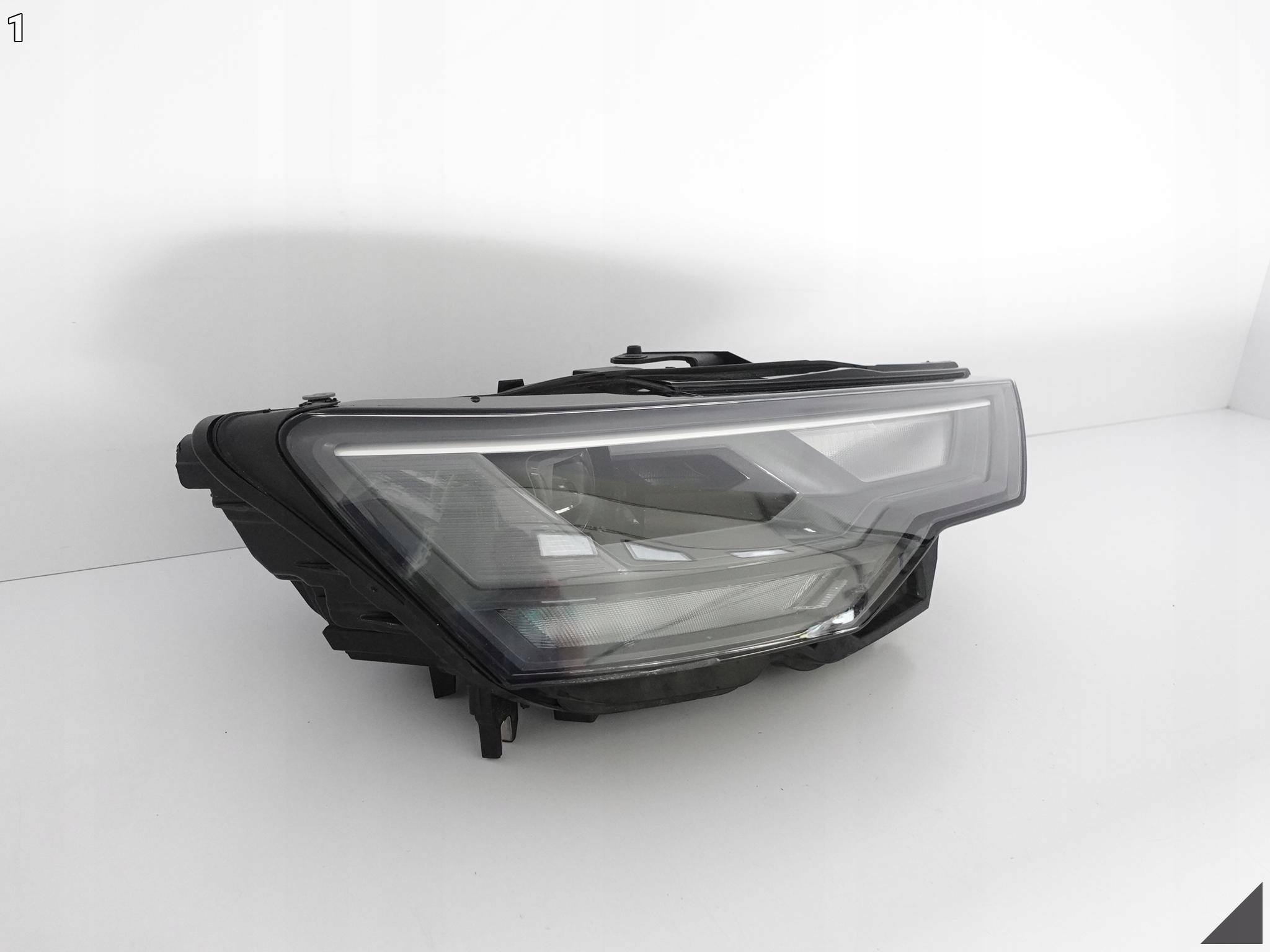 AUDI A6 C8 4K0 18- light+module FULL LED B.LADNA R