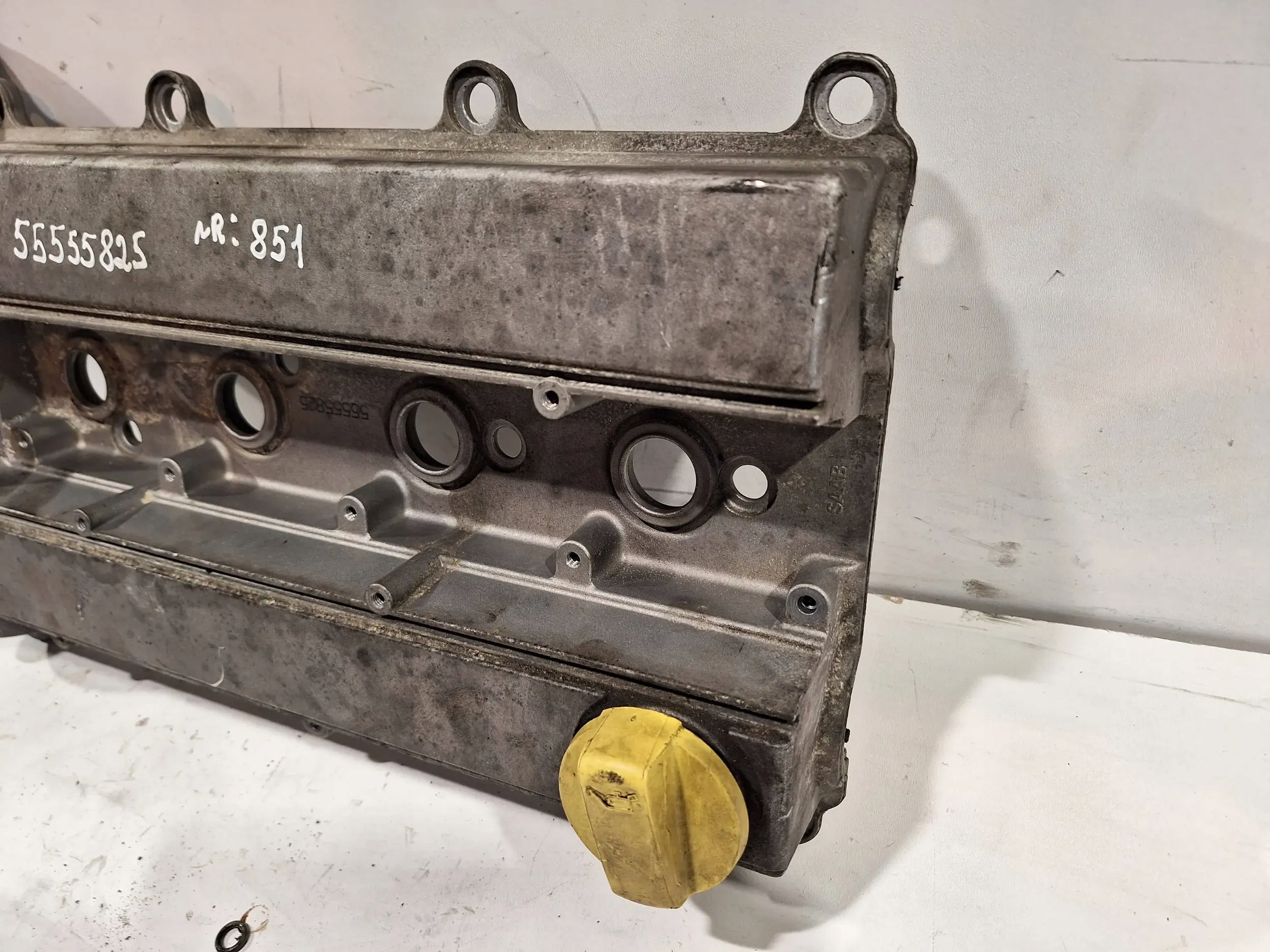 Pokrywa zaworów 5555825 Opel Vectra C 2.0 Turbo 03- Typ samochodu Samochody osobowe