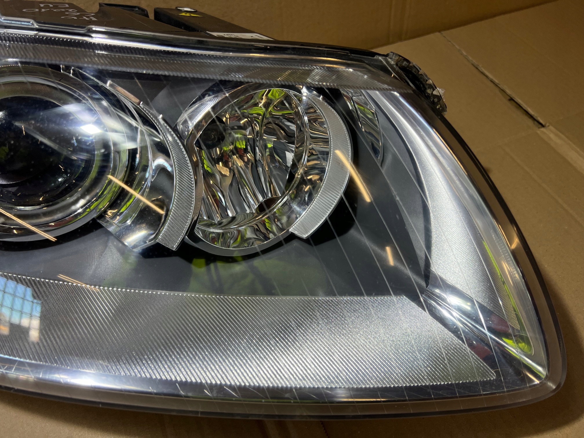 AUDI A6 C6 light right front right front XENON EUROPA KSENON