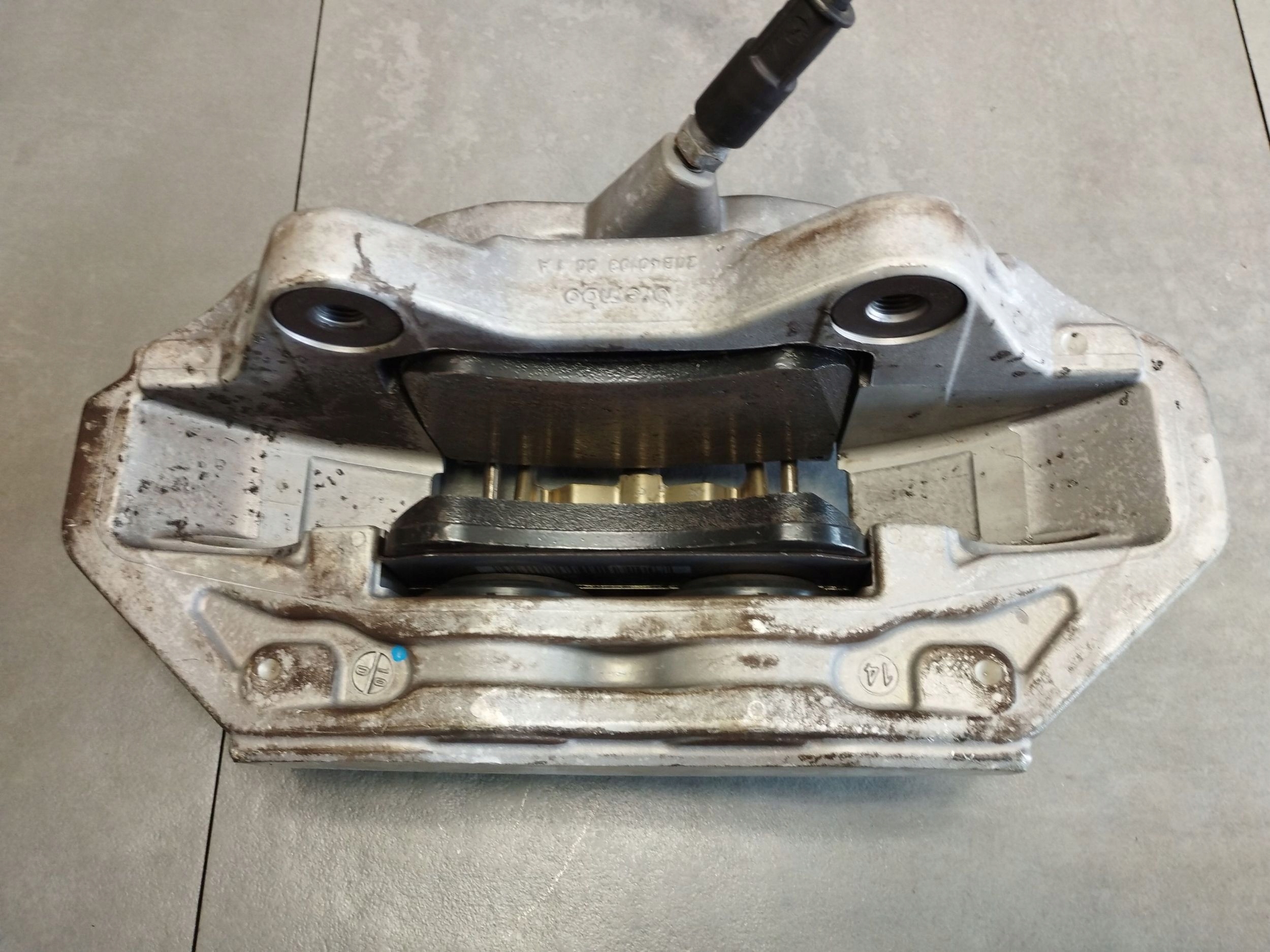 Mercedes-Benz S W222 2014 caliper left front A2224214598
