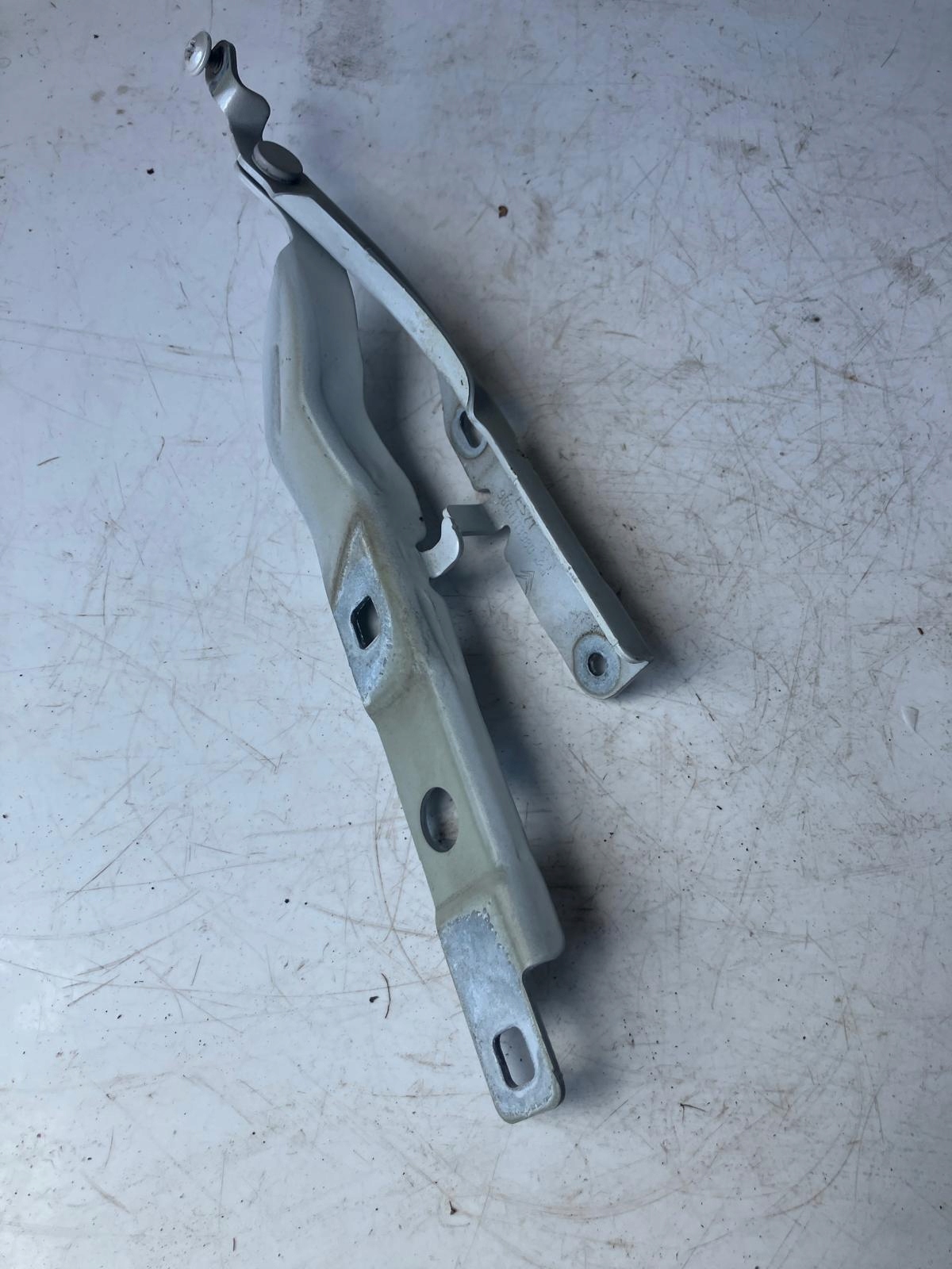 hinge bonnets left CITROEN C4 CACTUS EFCD 9801113980