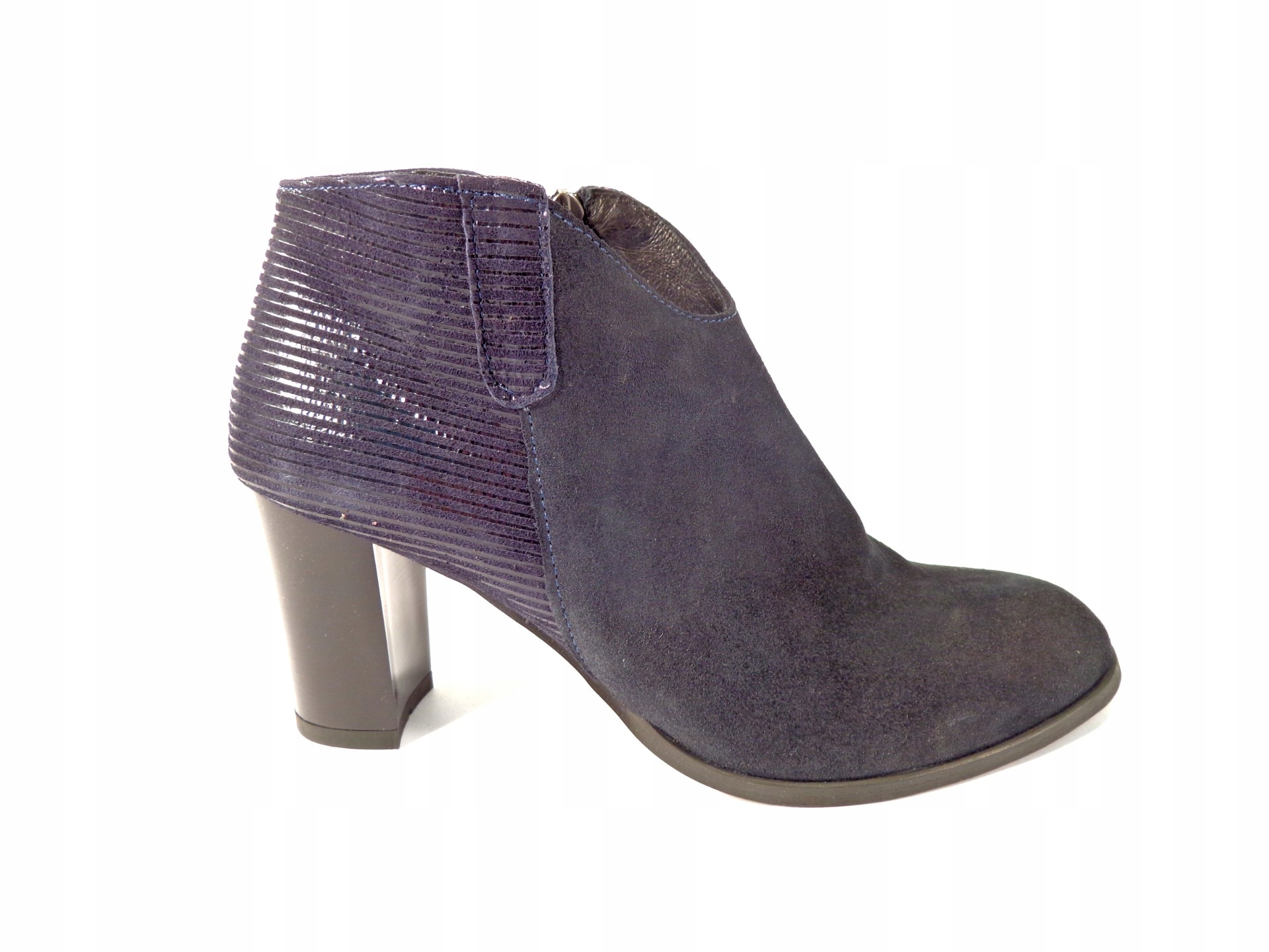 Kotníkové Boty na podpatku z námořnická modrá kůže Butdam 40