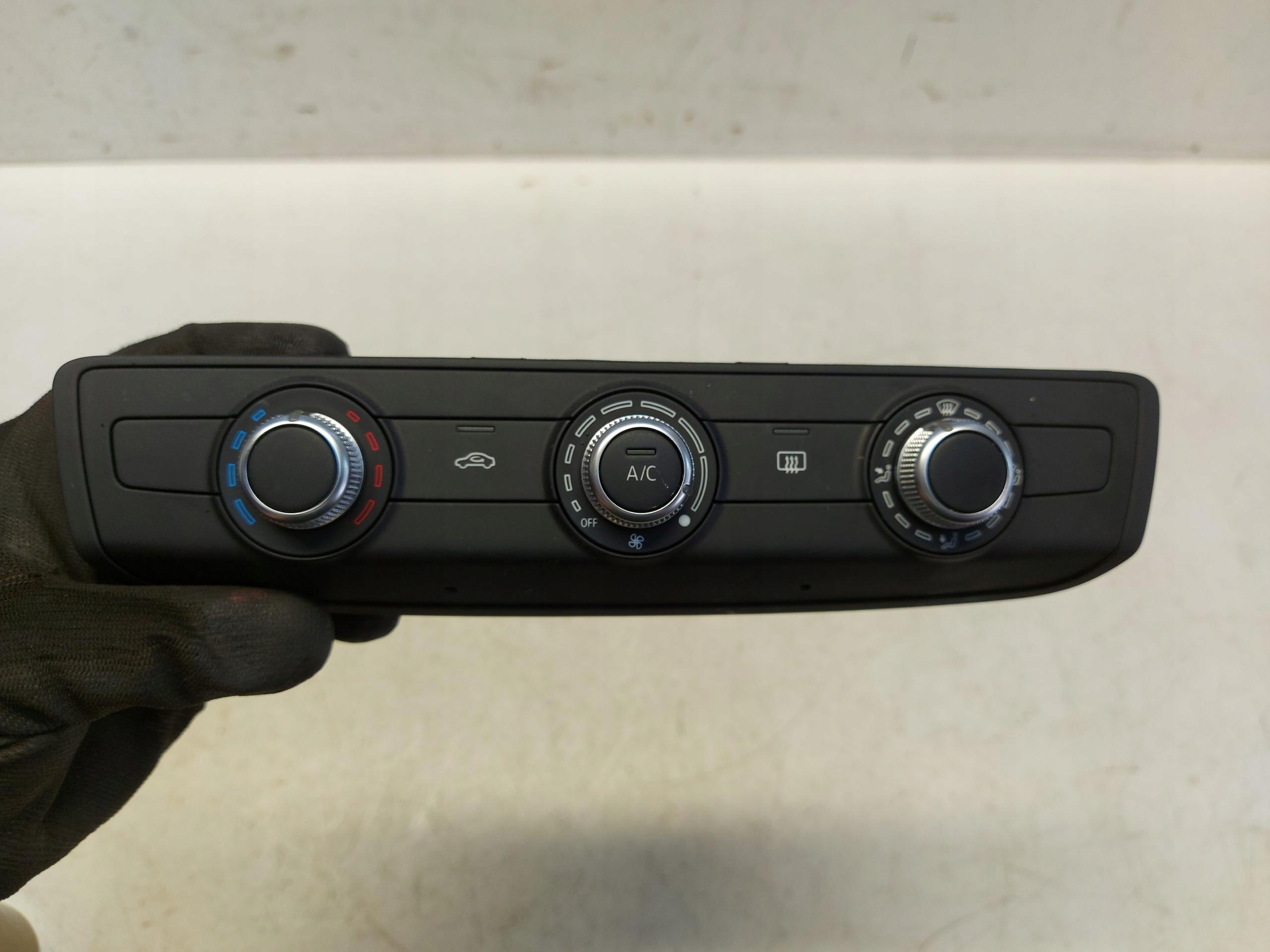 AUDI Q2 81A PANEL KLIMATYZACI BOCCHETTE 8V0820047F