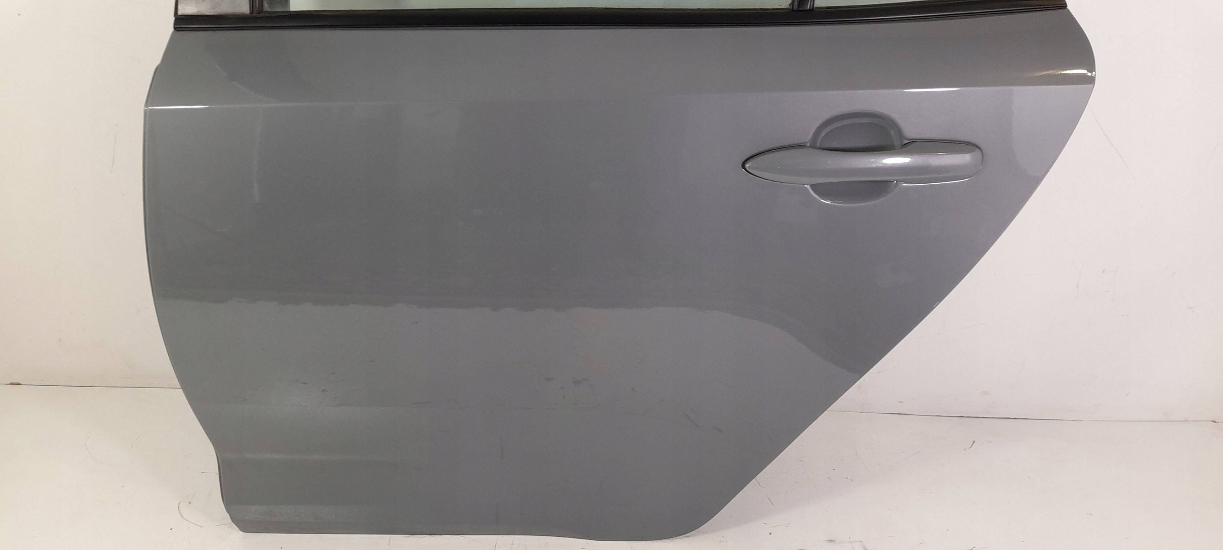 Toyota Corolla E21 Kombi door rear. left 1H5 (T476)