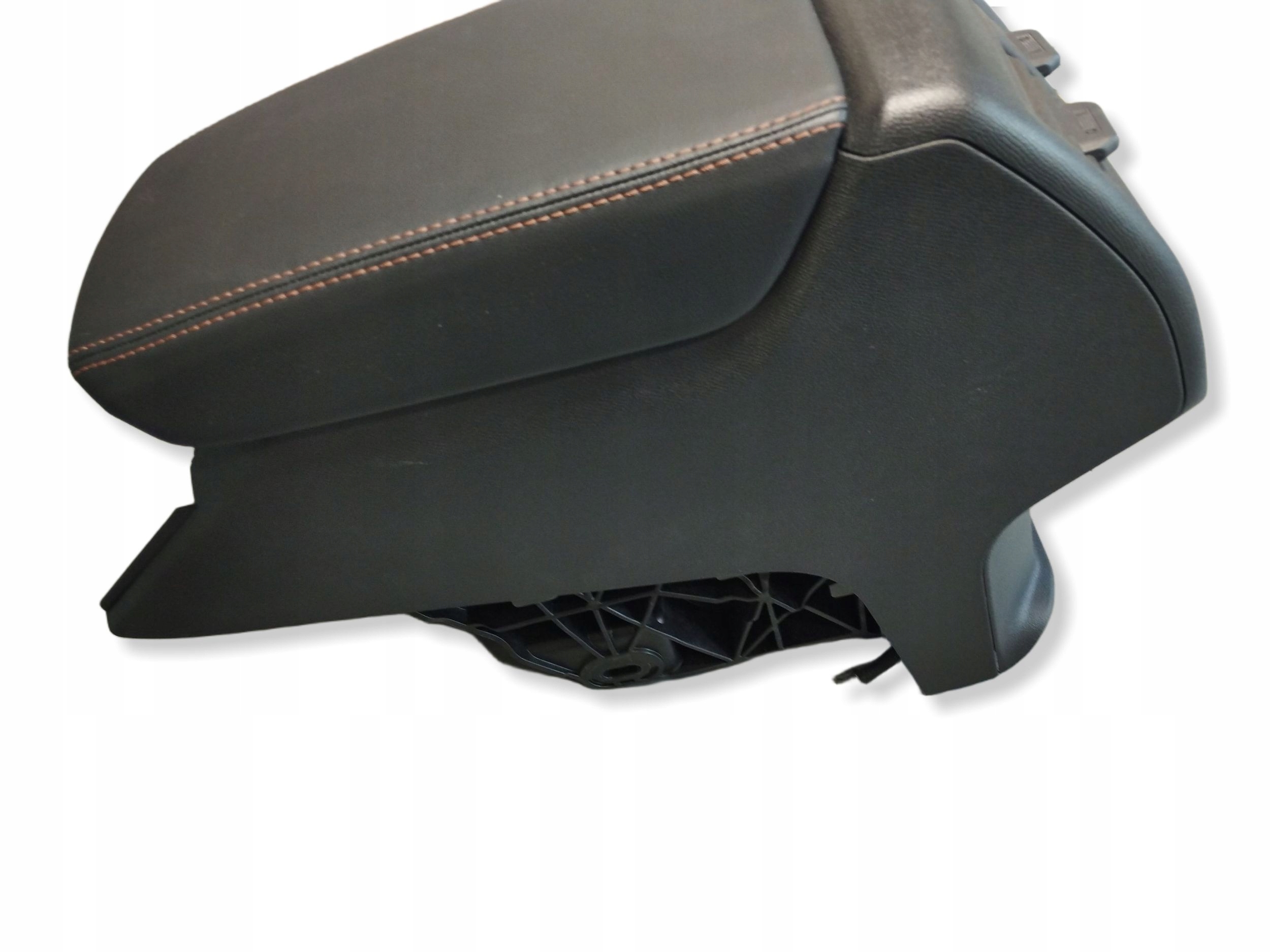 Cupra Formentor lift bracciolo 5FF864207B