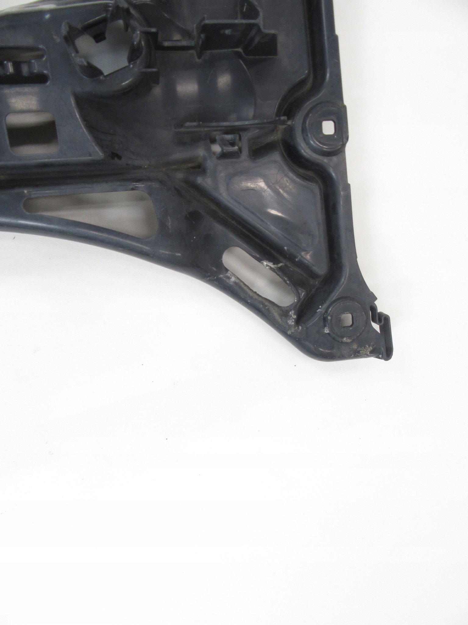 holder bumper bracket rear part right BMW e61 7060796