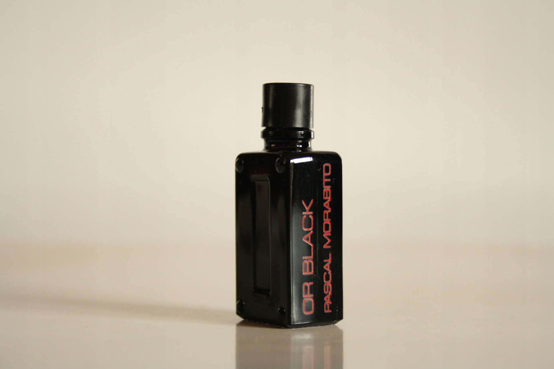 PERFUMY KOLEKCJONERSKA MINIATURA PASCAL MORABITO OR BLACK MEN EDT (5 ML)