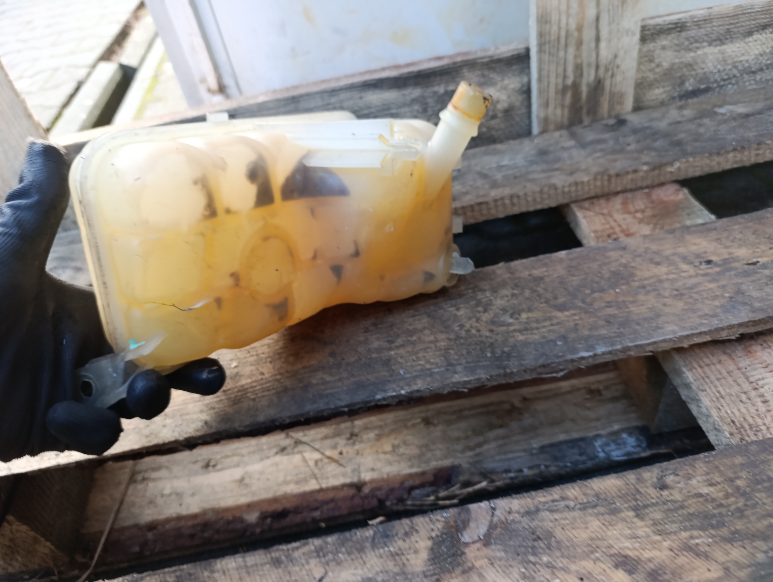 serbatoio serbatoio LIQUIDO chlodzacego peugeot 407