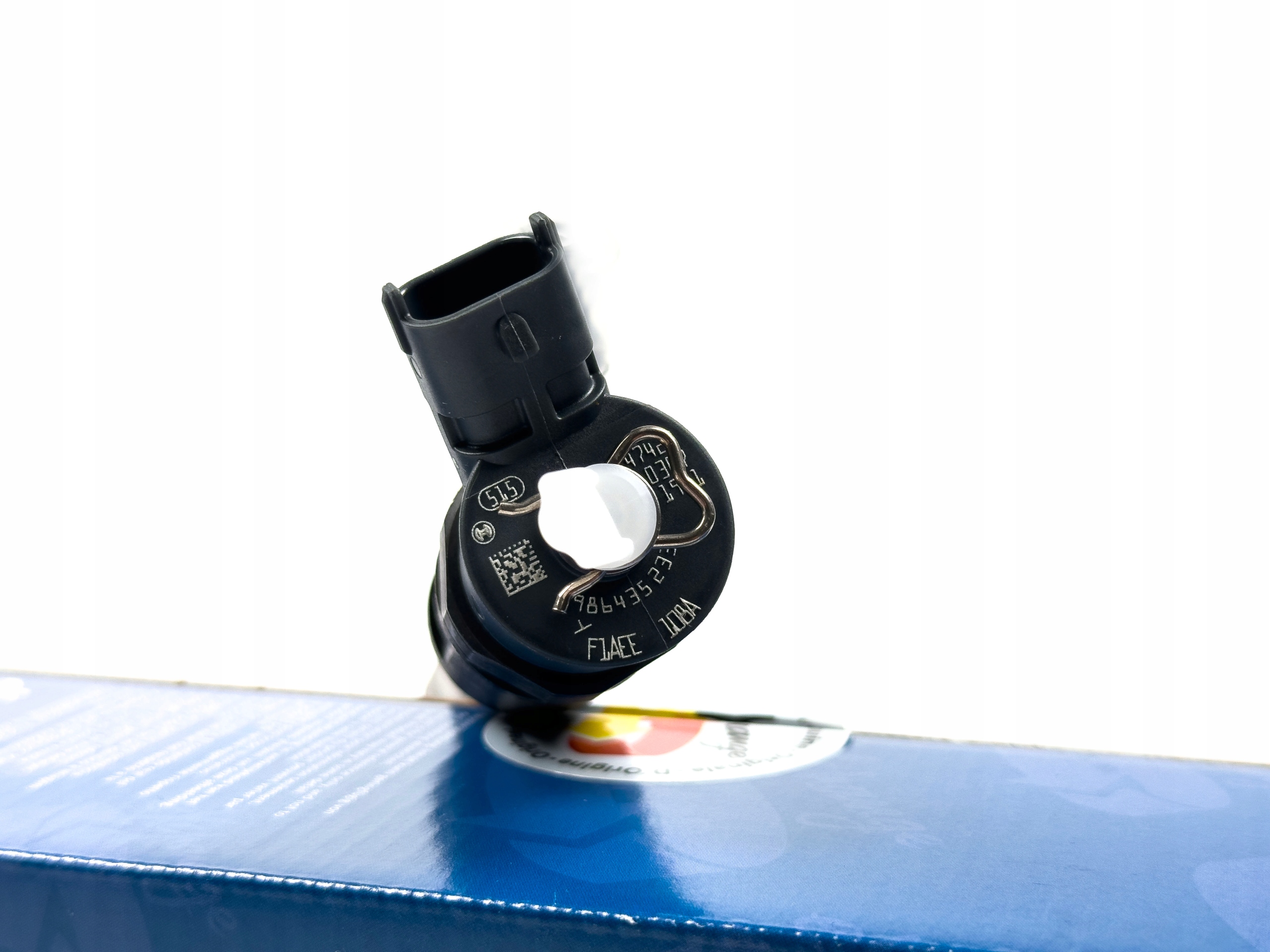 WTRYSKIWACZ 4SZT 0445110353 FORD BOSCH NOWY Typ silnika Diesel