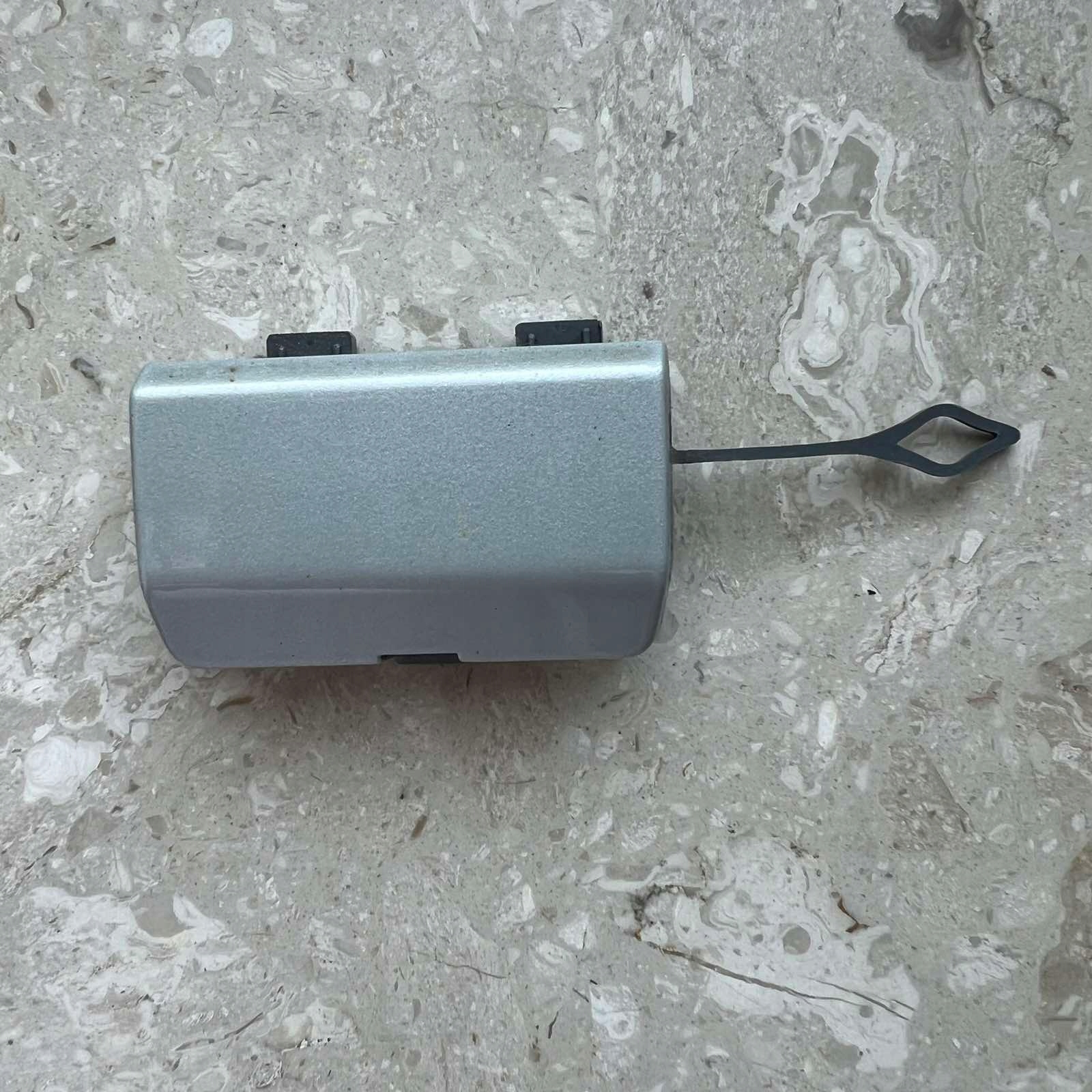 MINI COOPER II R55 Blende Abdeckung HAKA der Stoßstange heck 7260559