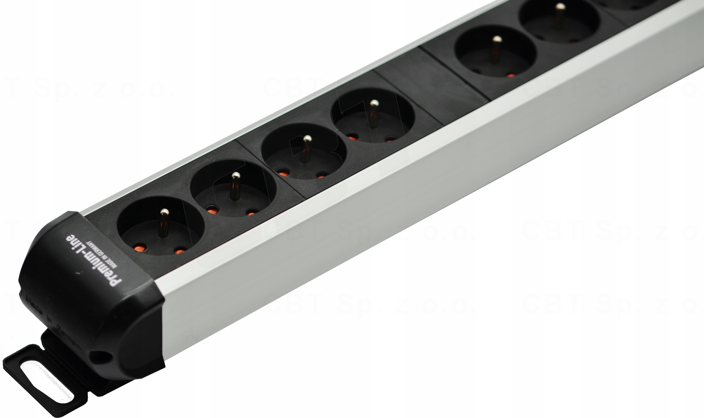 LISTWA ZASILAJĄCA PRZECIWPRZEPIĘCIOWA 8 GNIAZD KABEL 3M 60.000A PRZEDŁUŻACZ Model 1391014800