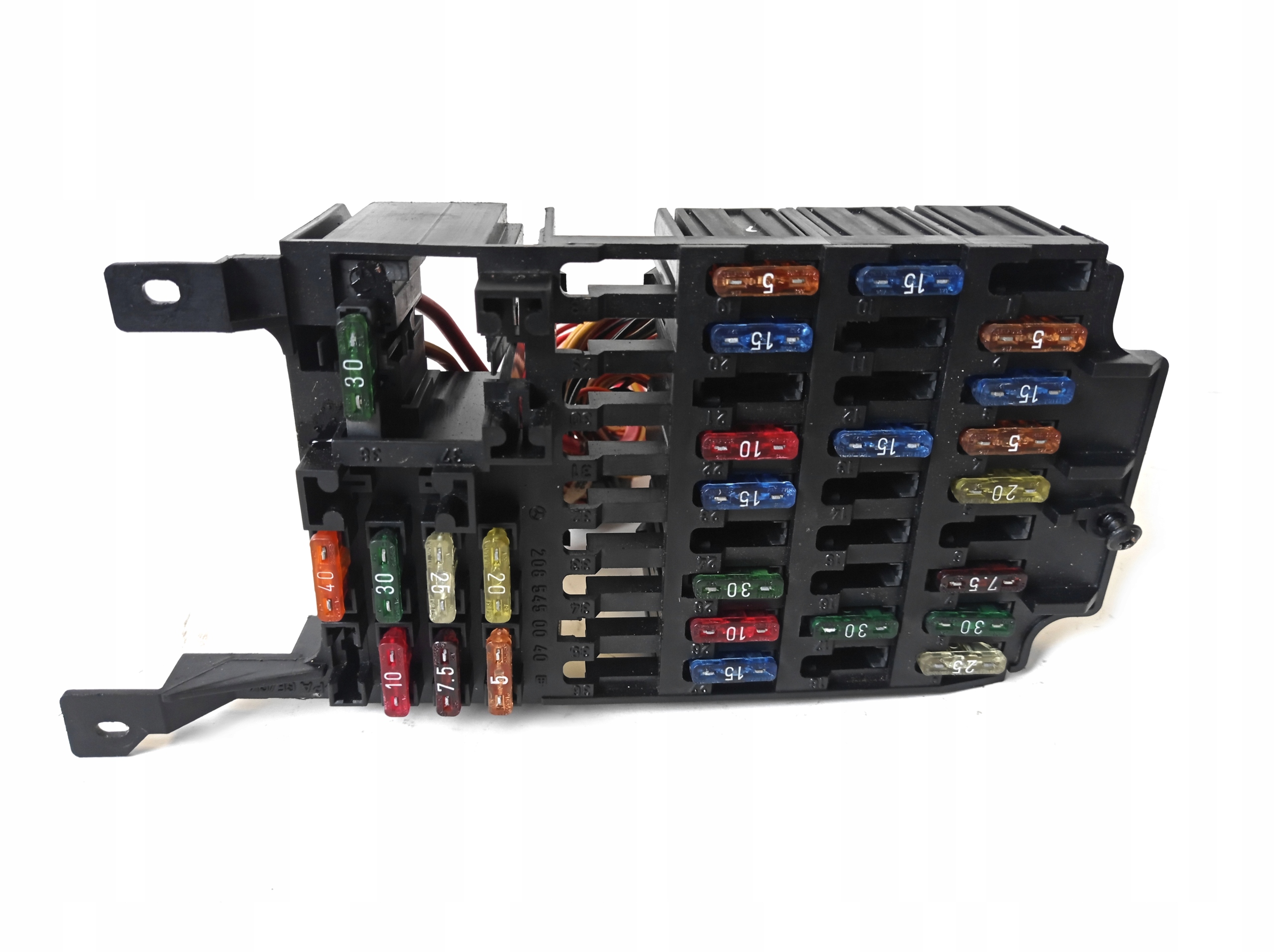 SKRZYNKA BEZPIECZNIKÓW MERCEDES W208 2085450040