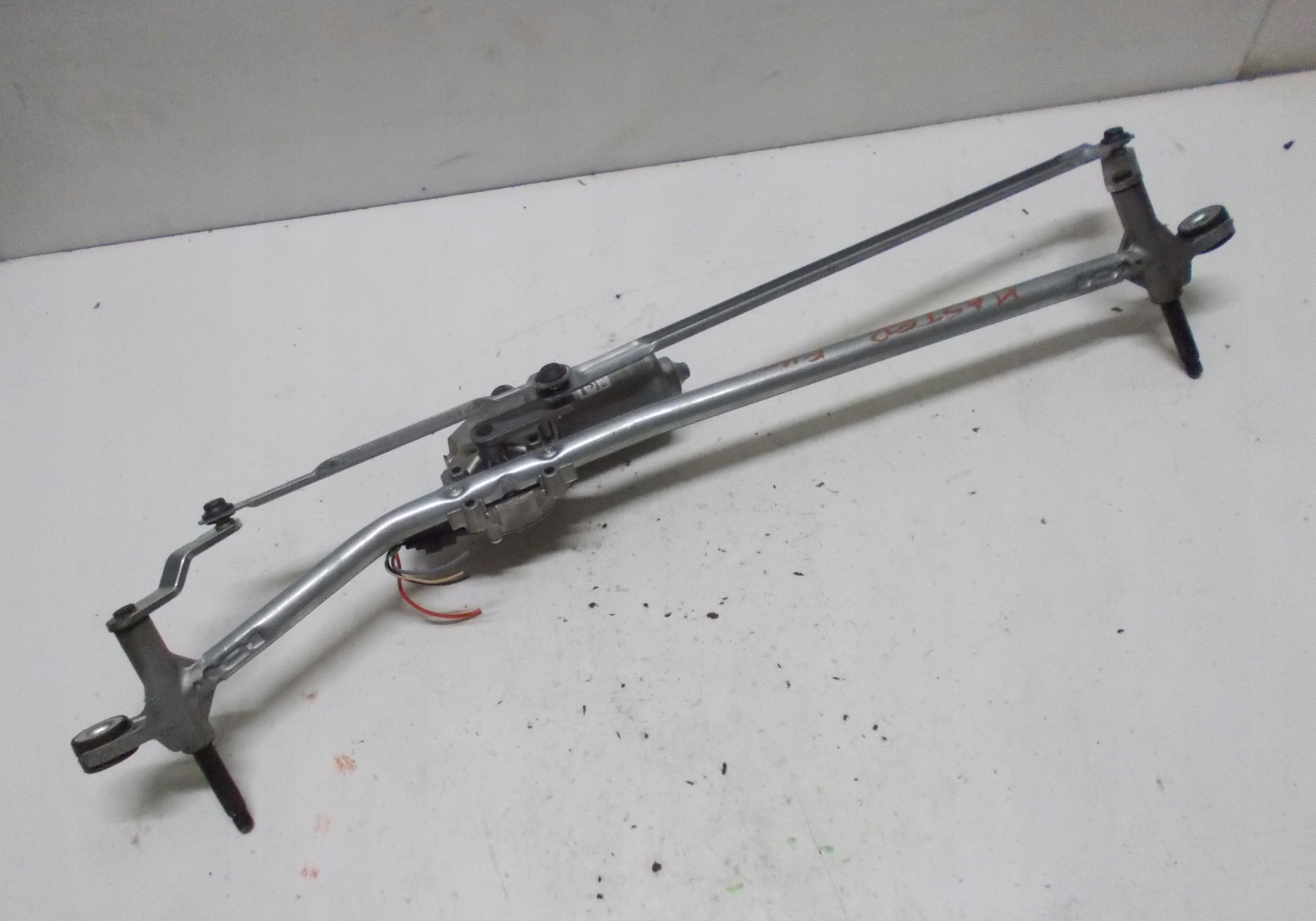 RENAULT MASTER III LIFT wiper mechanism front 141409360