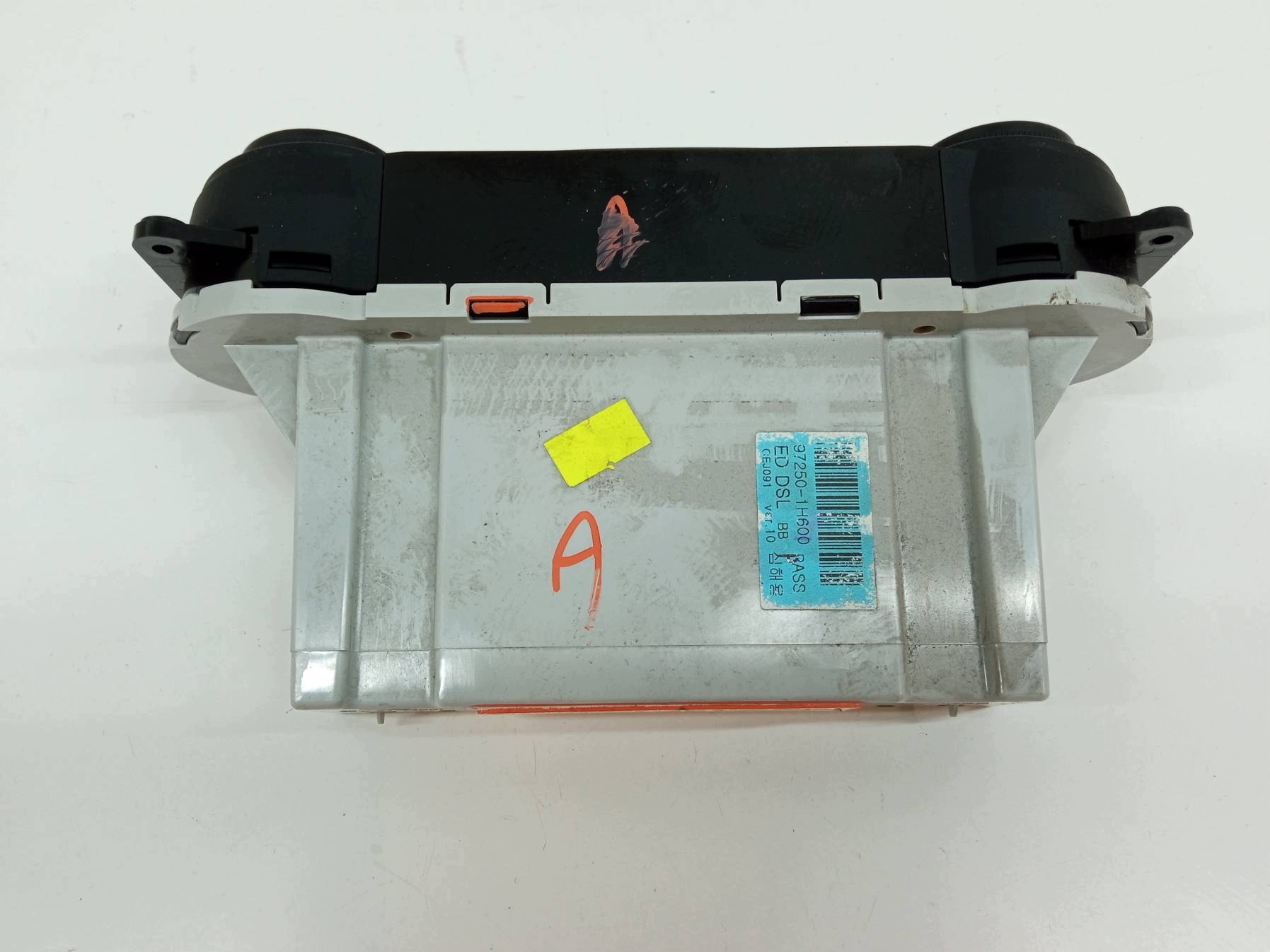 PANEL Bouches buses 97250-1H600 Kia Cee'd et (2006-2012)