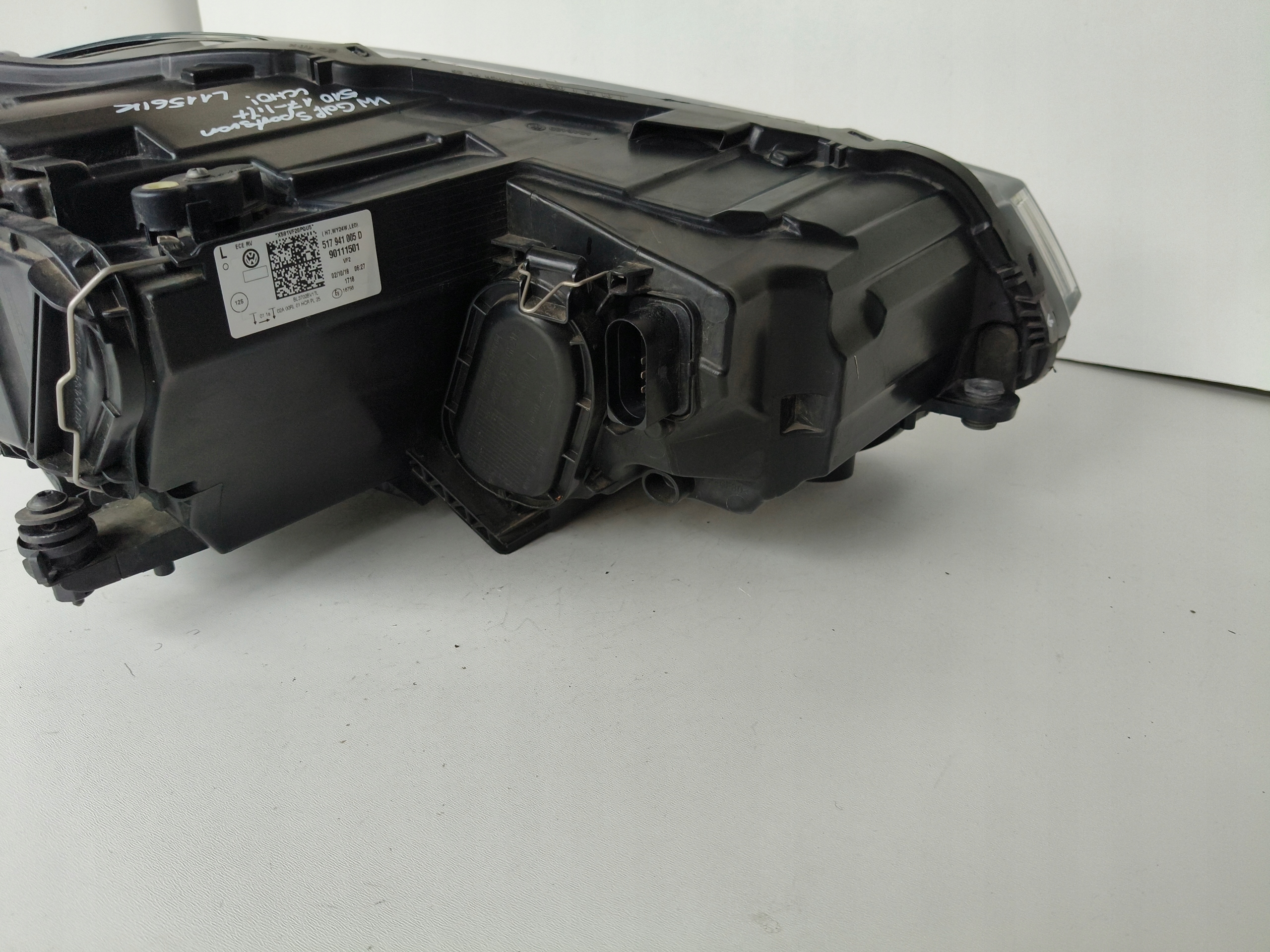 light left REFLEKTOR LAND ROVER DEFENDER II 19- FULL LED