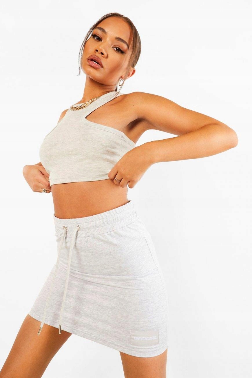 BOOHOO GŁADKI KLASYCZNY CROP TOP S Marka Boohoo