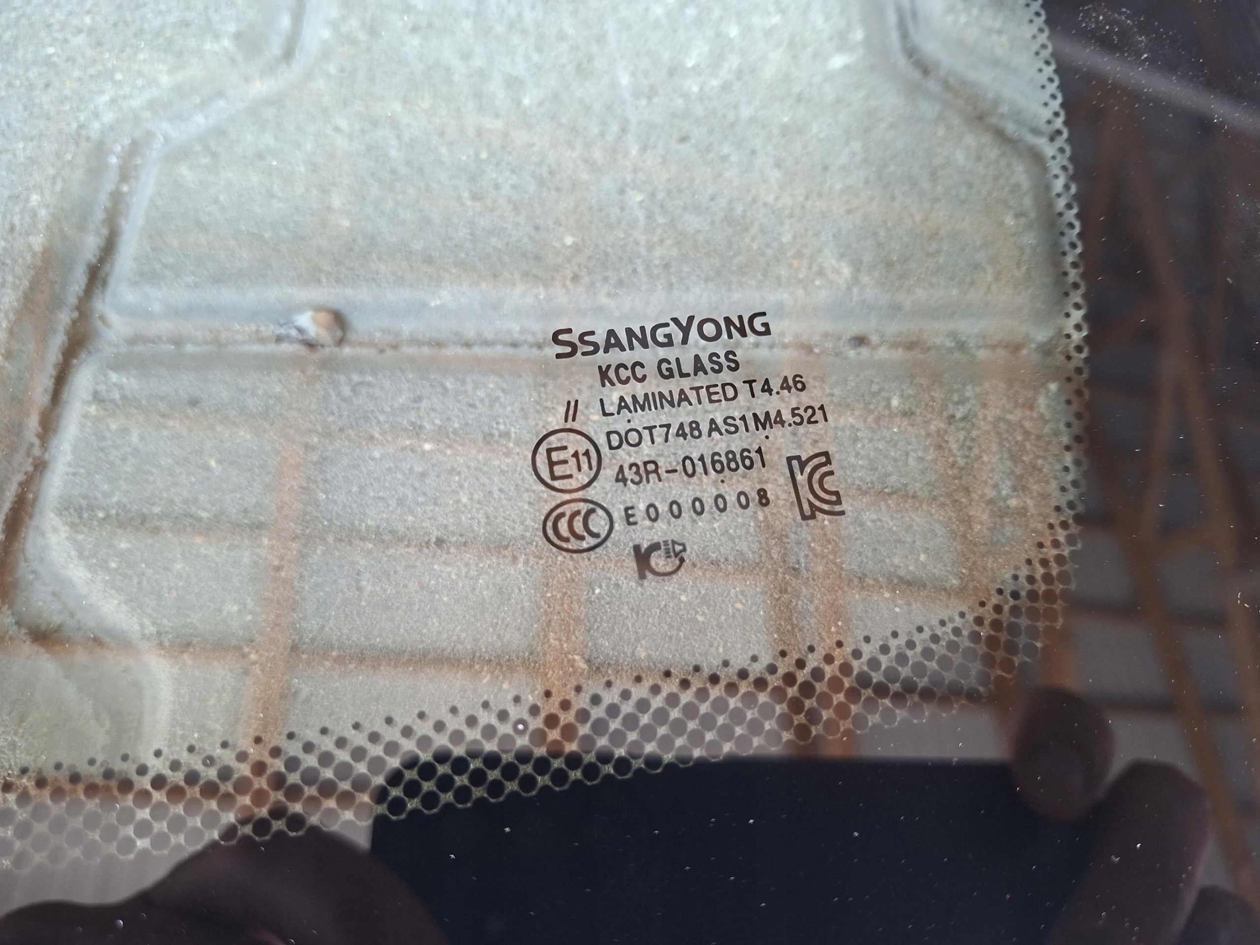 window front front iron original SSANGYONG KGM TORRES EVX
