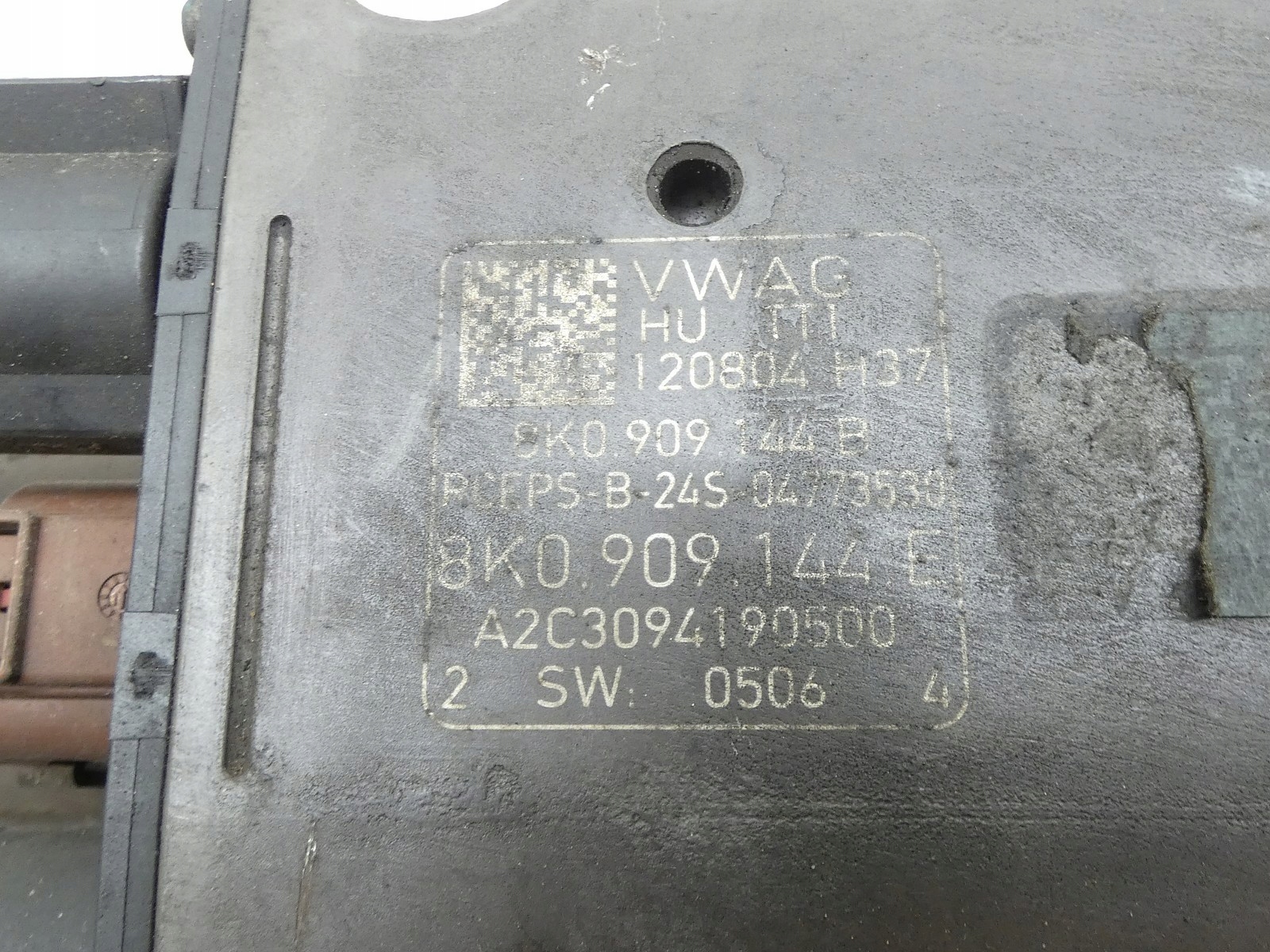 control drag rod servo steering control unit AUDI A4 B8 A5 LIFT 8K0909144E