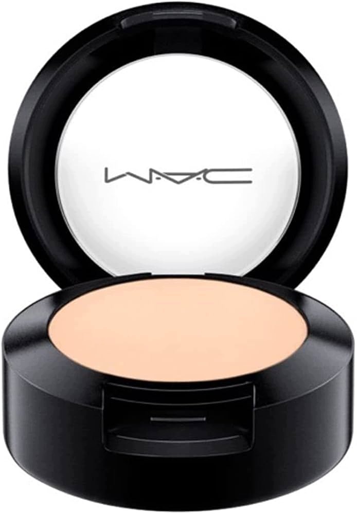 Studio Finish Concealer SPF35 NC10