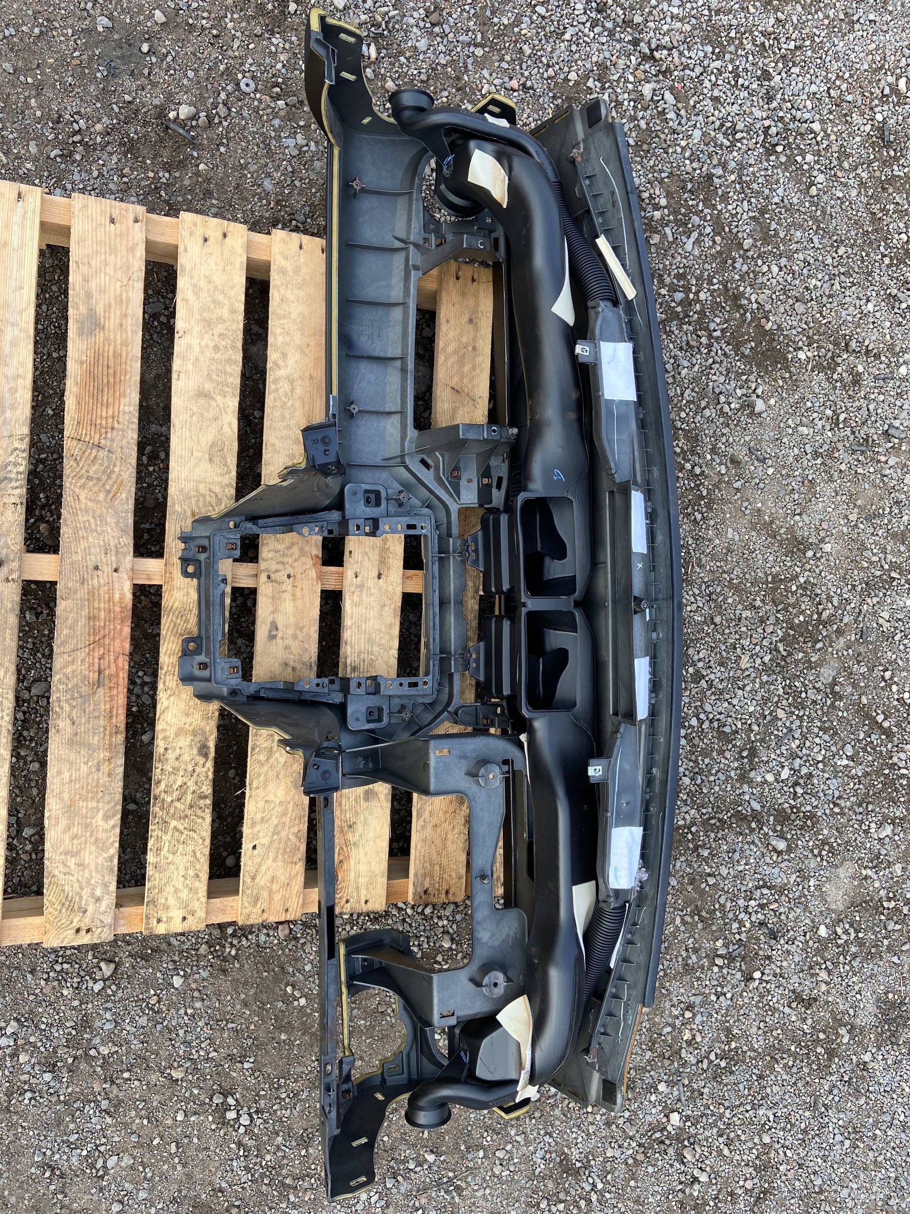 dashboard instrument panel console the centre Ford Mustang V 2010-2014