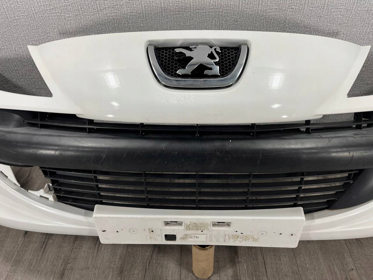 PEUGEOT 206 plus 206+ 2009-2012 bumper front 9686465577