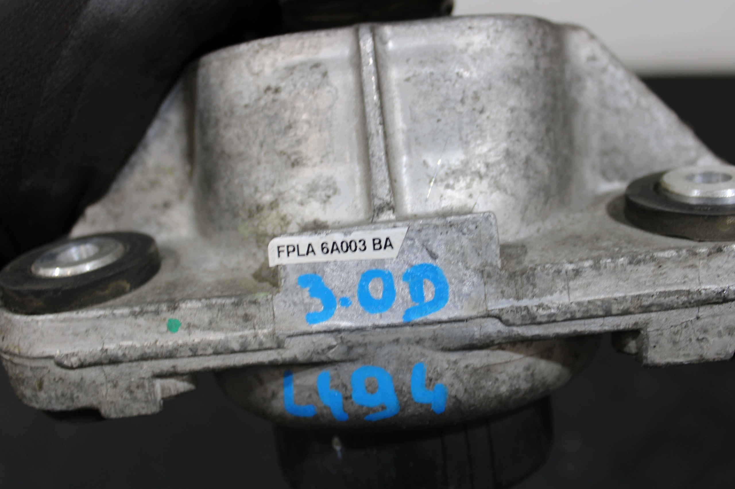 engine mount FPLA-6A003-BA LAND RANGE ROVER SPORT II 2 L494