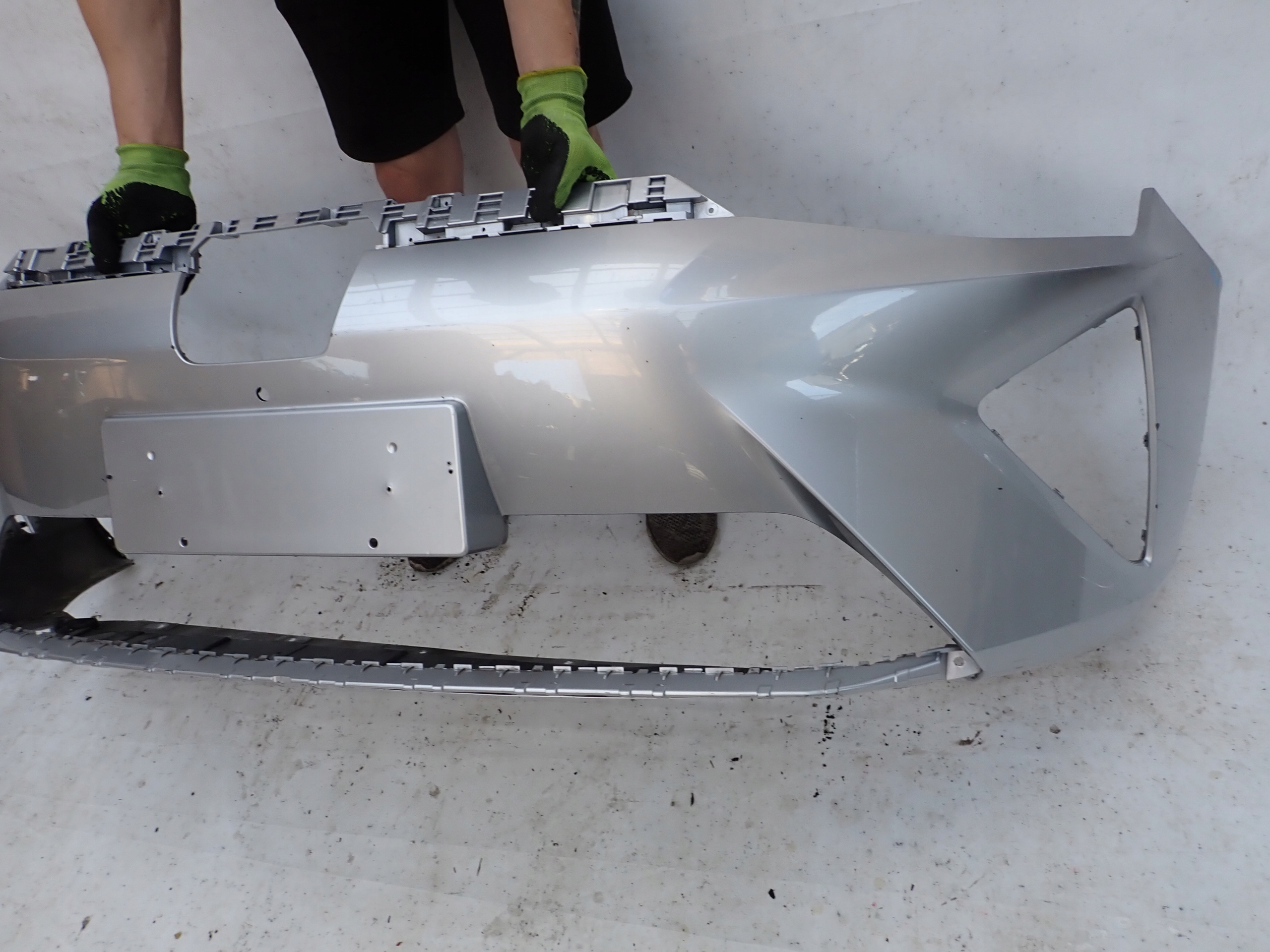 MG 5 EV 22- bumper front front