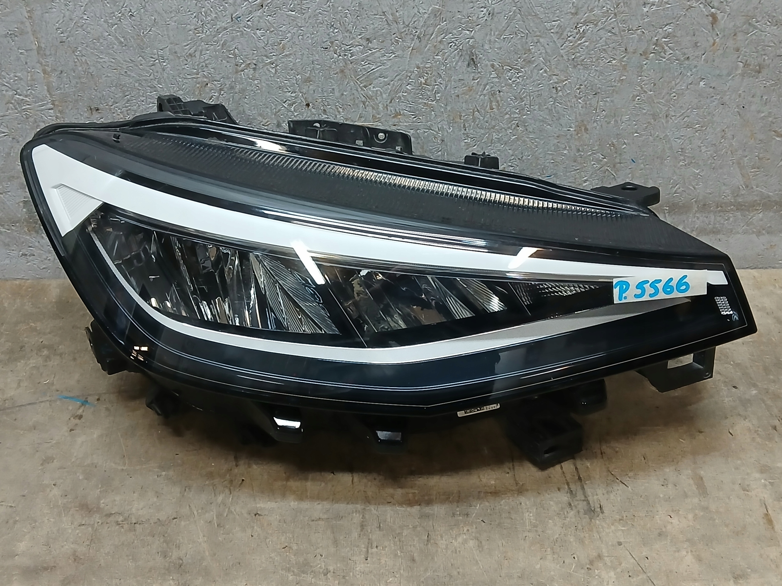 light front right VW ID4 ID-4 ID 4 FULL LED 11A941006A