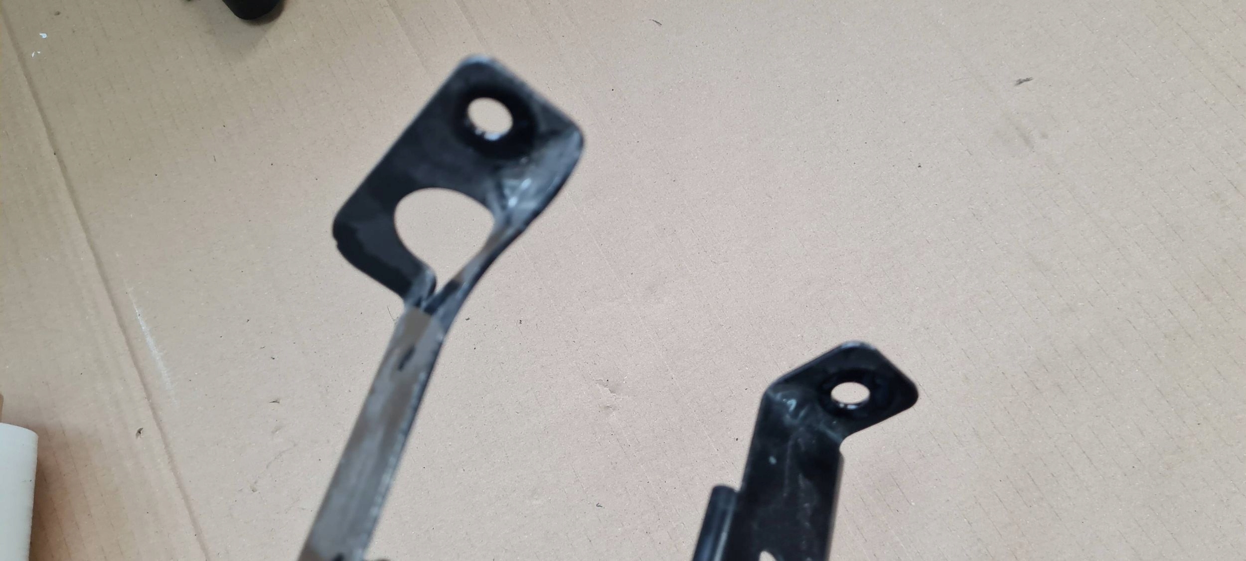 Chrysler Pacifica 2022 bracket holder hook 462AA025C2
