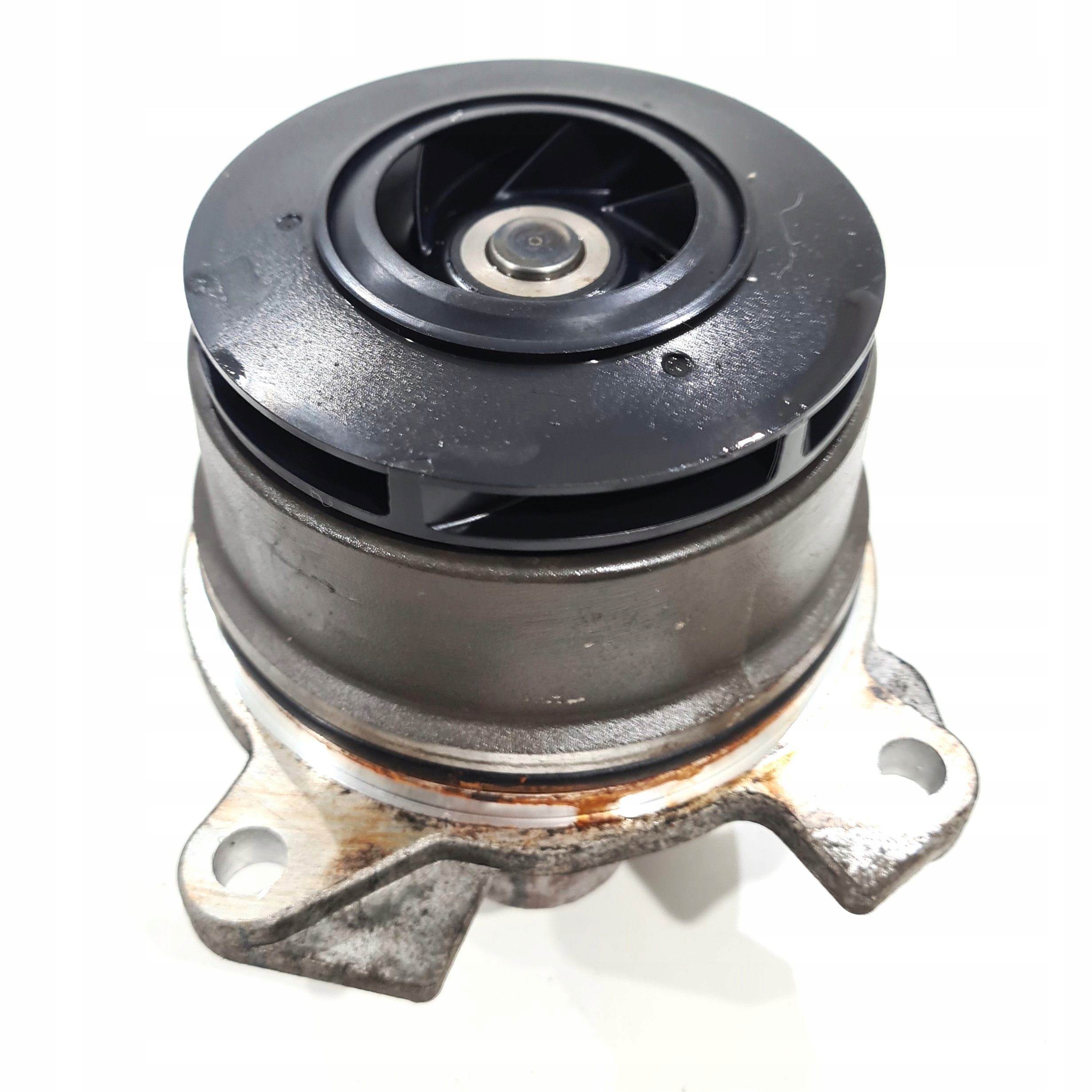 FORD S-MAX MK2 2.0 ECOBLUE water pump HG9Q-8501