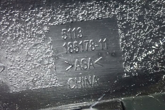 BMW G60 G61 5 23- maska