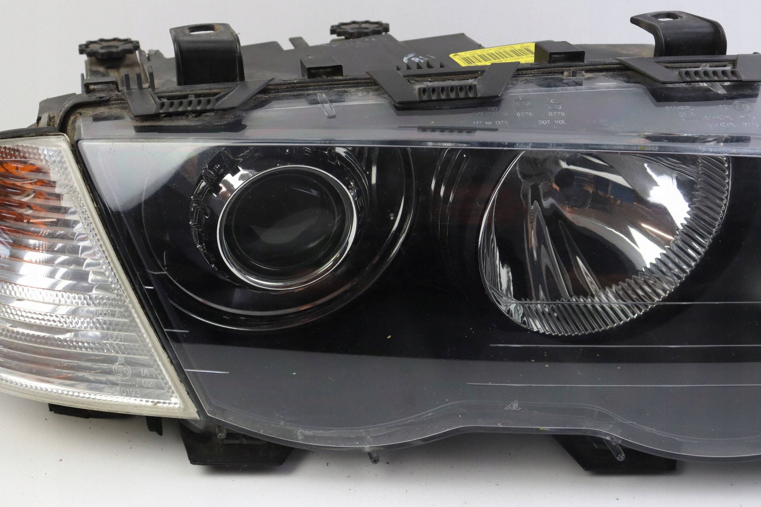 BMW 3 E46 light front right front XENON 0301089276 EUROPA
