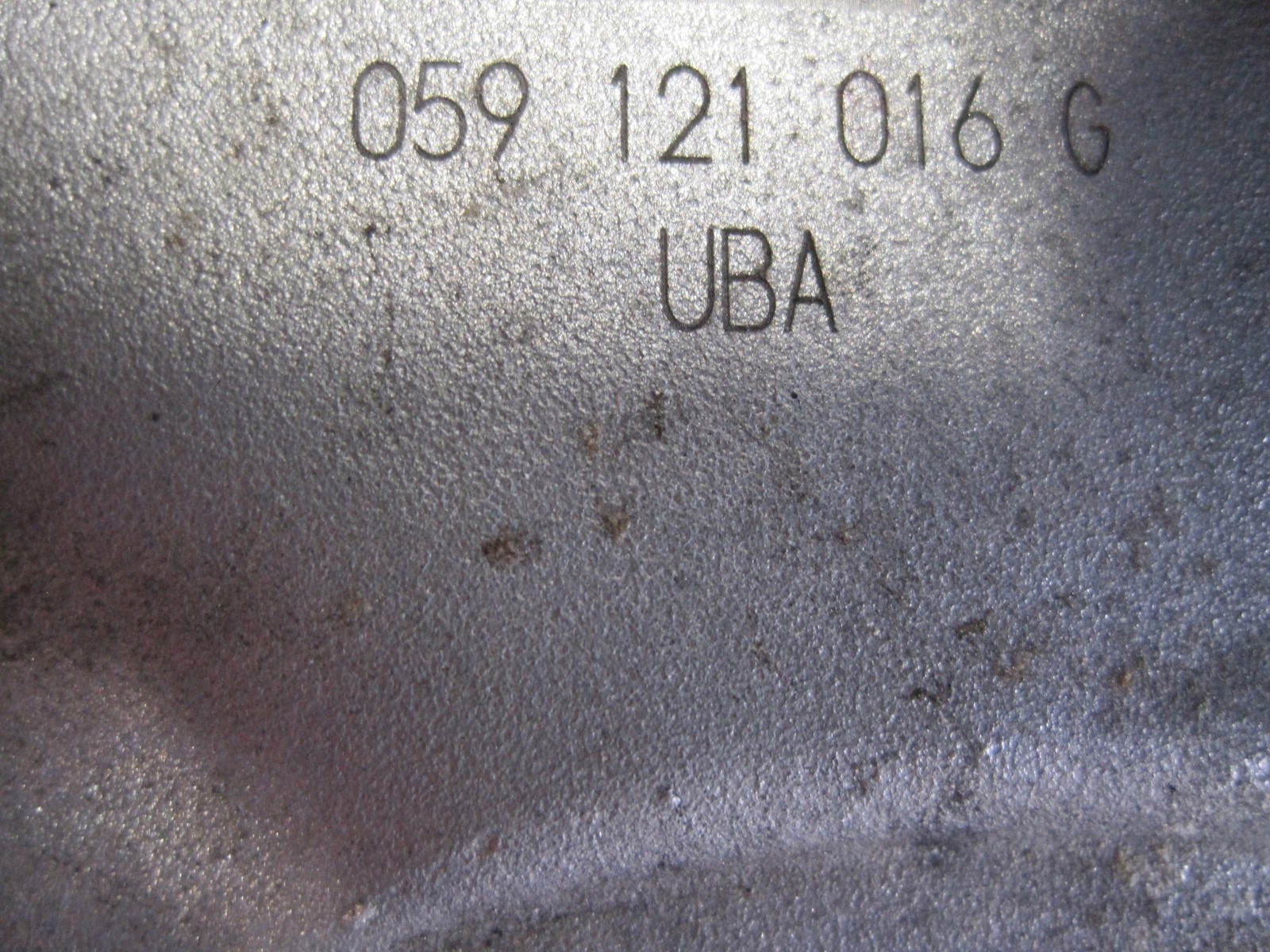 water pump AUDI Q7 4M0 3,0TDI 059121016G
