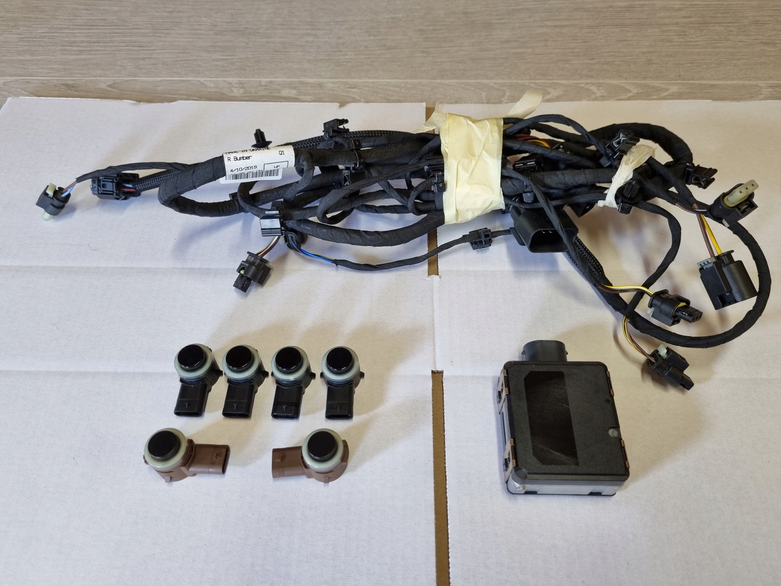 A0009055504 A0009053307 - Джгут проводів PDC передній Mercedes CLA W118 A1185400514