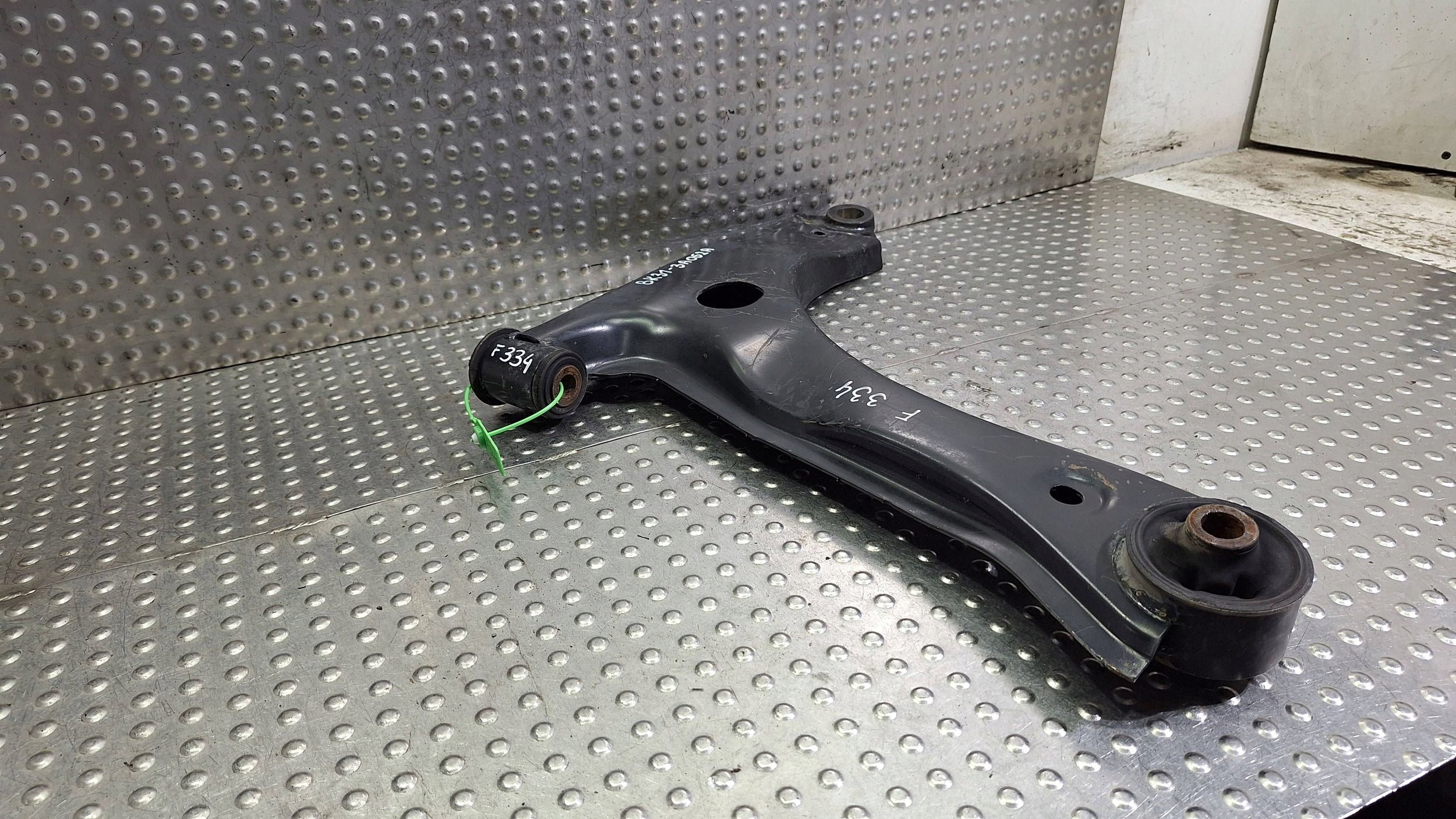 arm right front BK31-3A052-AD FORD TRANSIT CUSTOM MK8 14