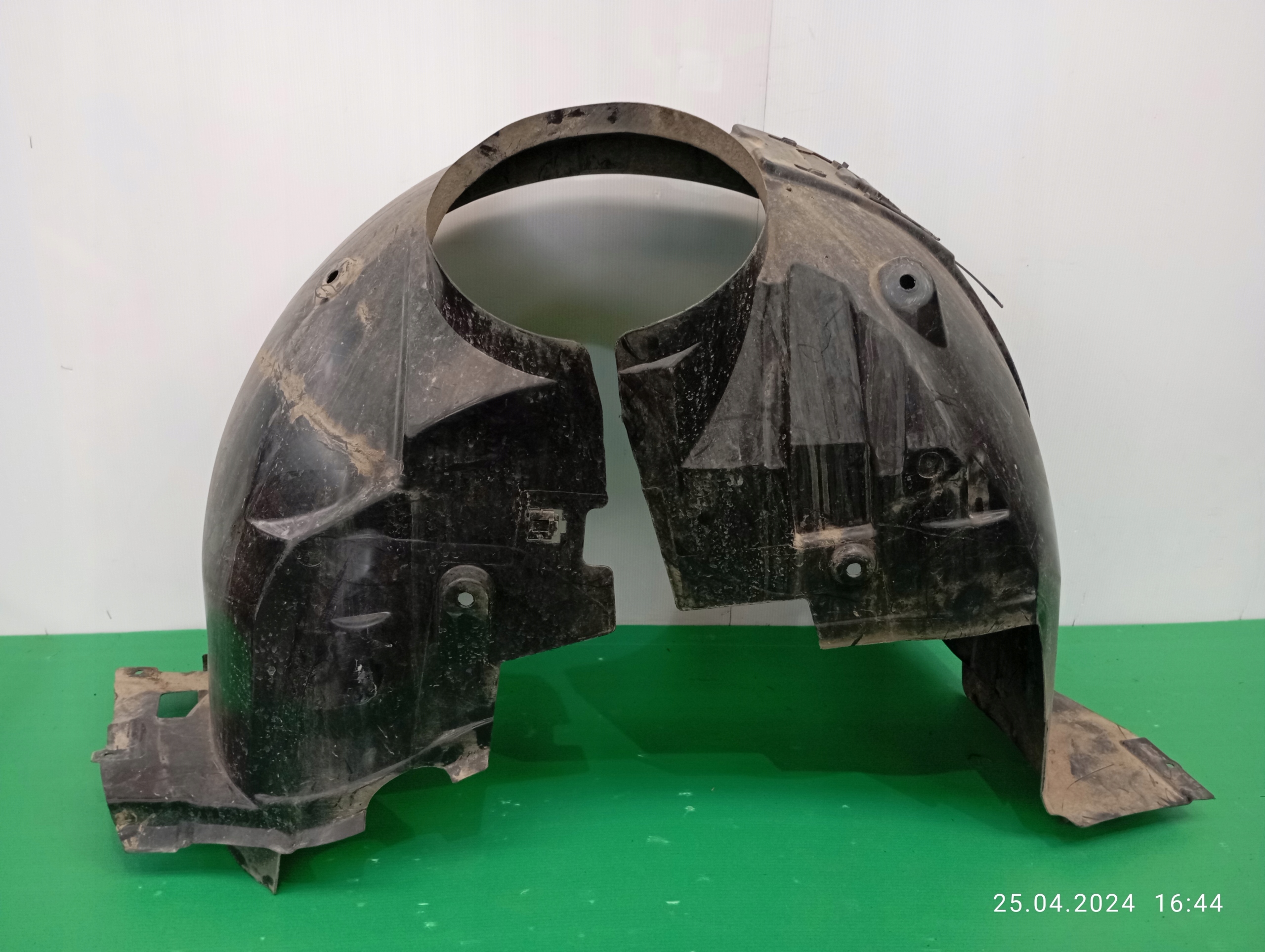 NADKOLE LEWY PRZÓD MERCEDES VITO V-KLASA W447 A4476840177