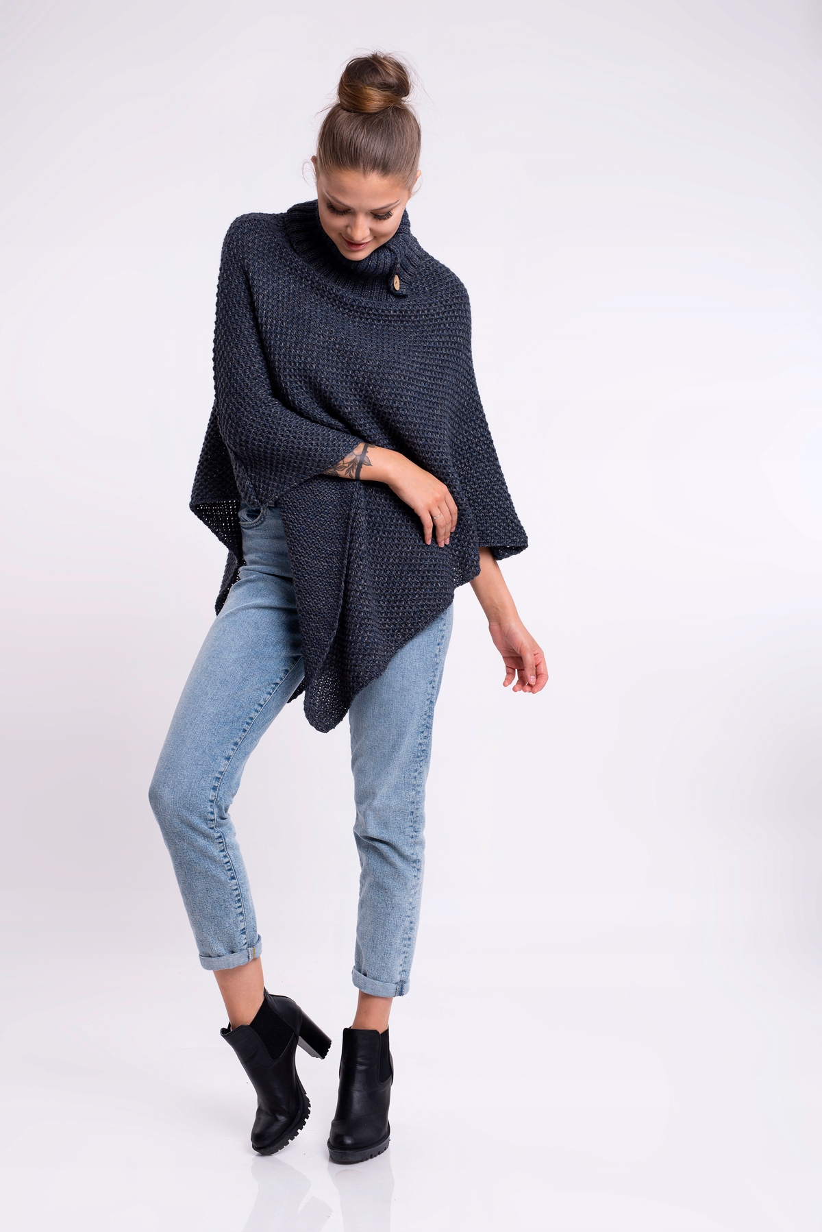 FELICIA_MIĘSISTE PONCHO ROZPINANY GOLF RĘKAWKI Marka Setin