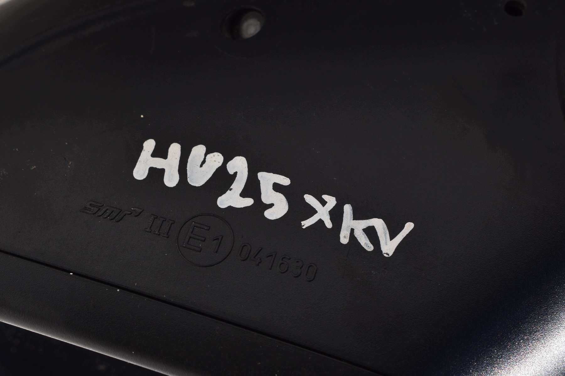 mirror right 9PIN VW T-ROC 2017-2025 code lakieru: LR7H 041630 UK