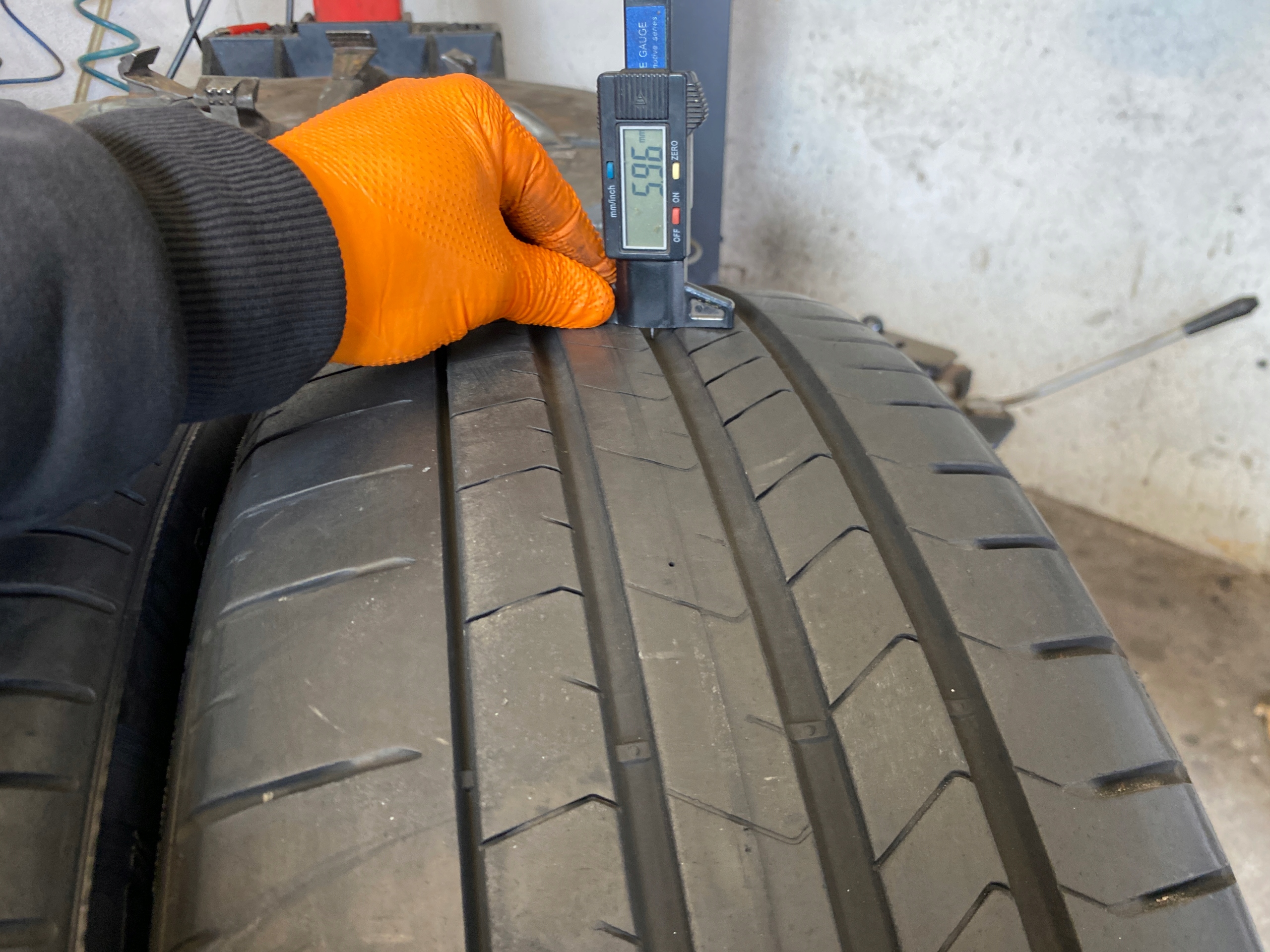 2 tyres summer 255/45R21 Pirelli P ZERO PZ4 6,5mm 2025r