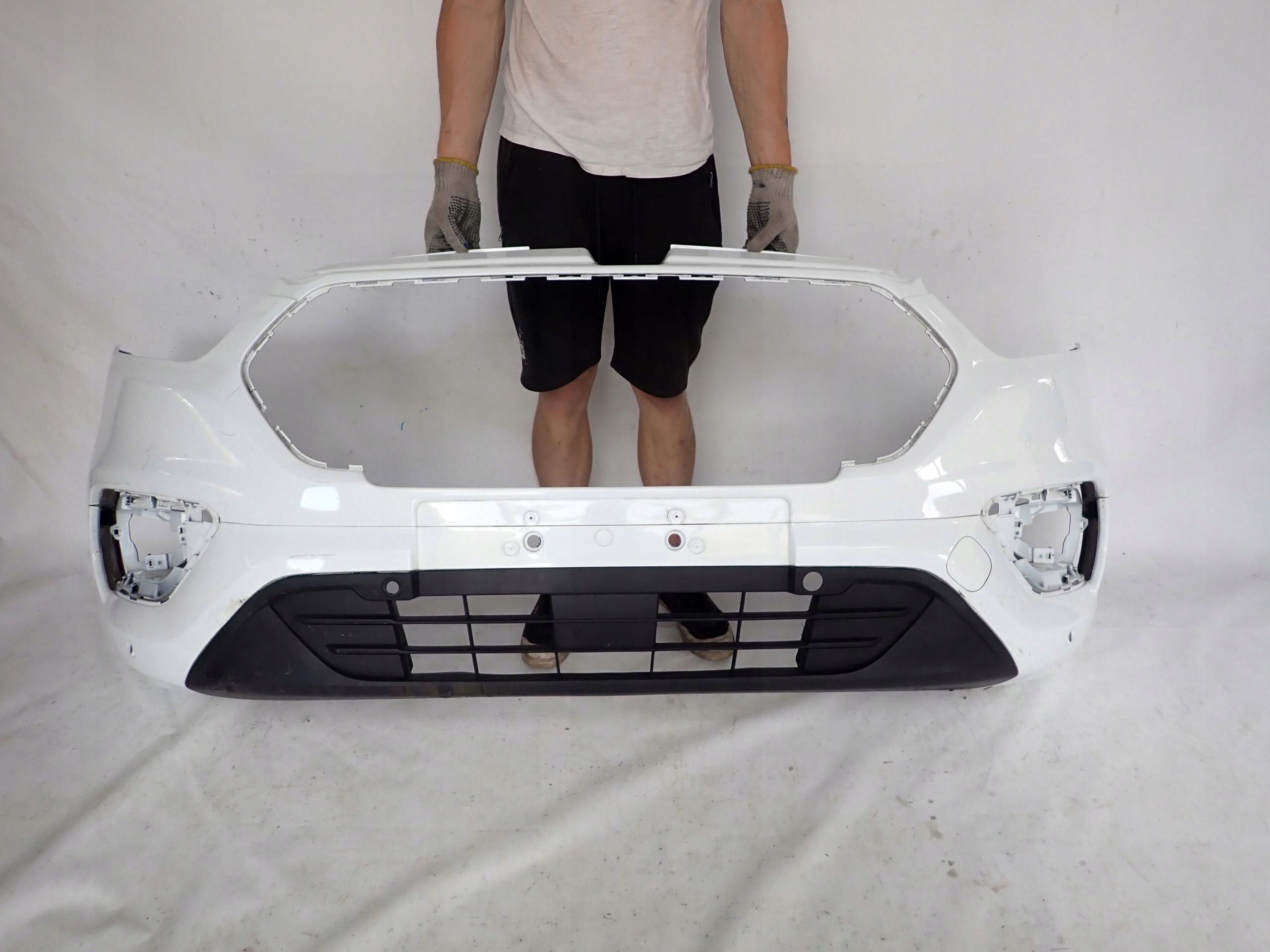 FORD TRANSIT CUSTOM LIFT 17-> nárazník předek přední PDC