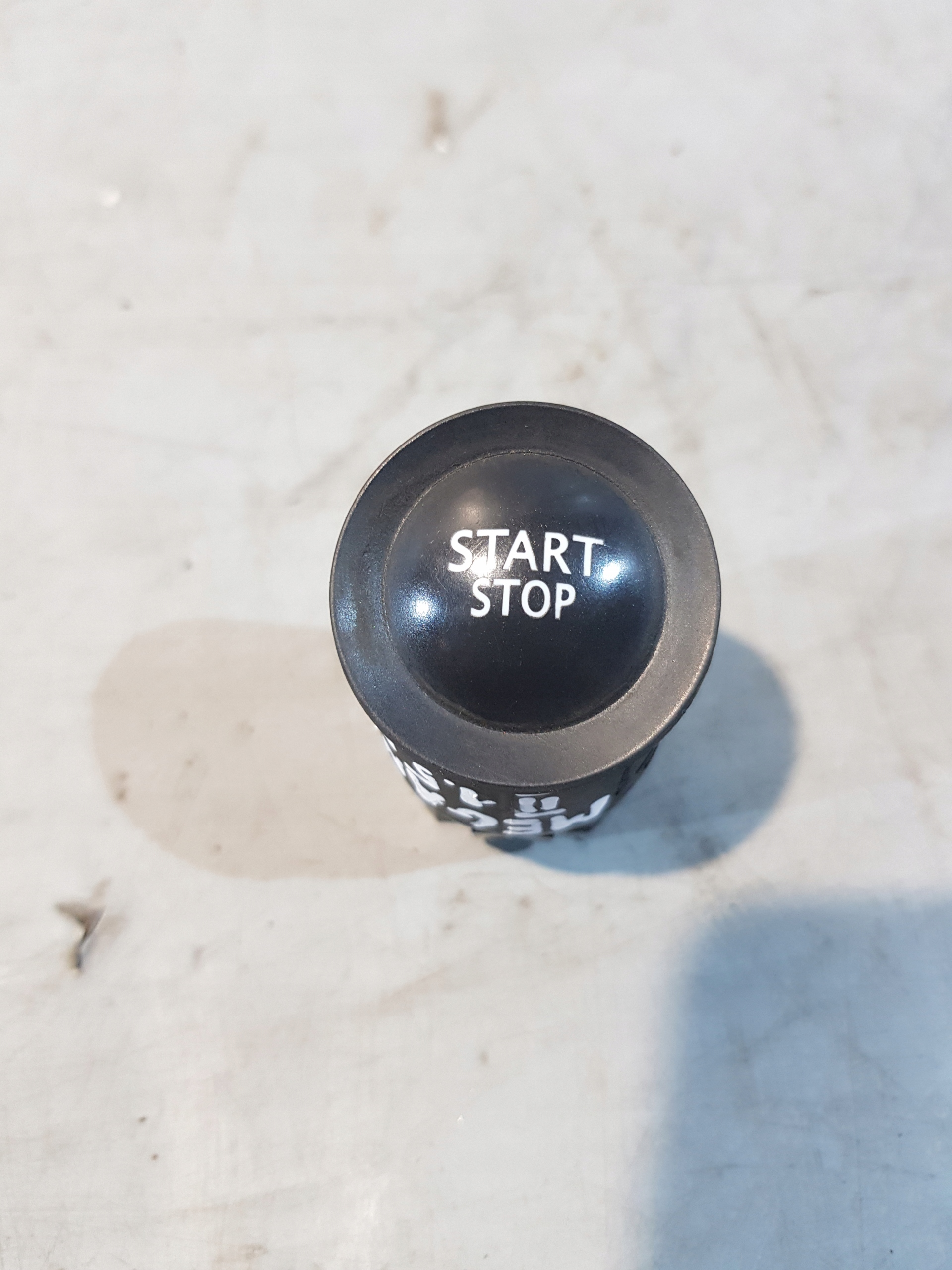 button/switch of the engine START/STOP RENAULT MEGANE II 1.5 DCI