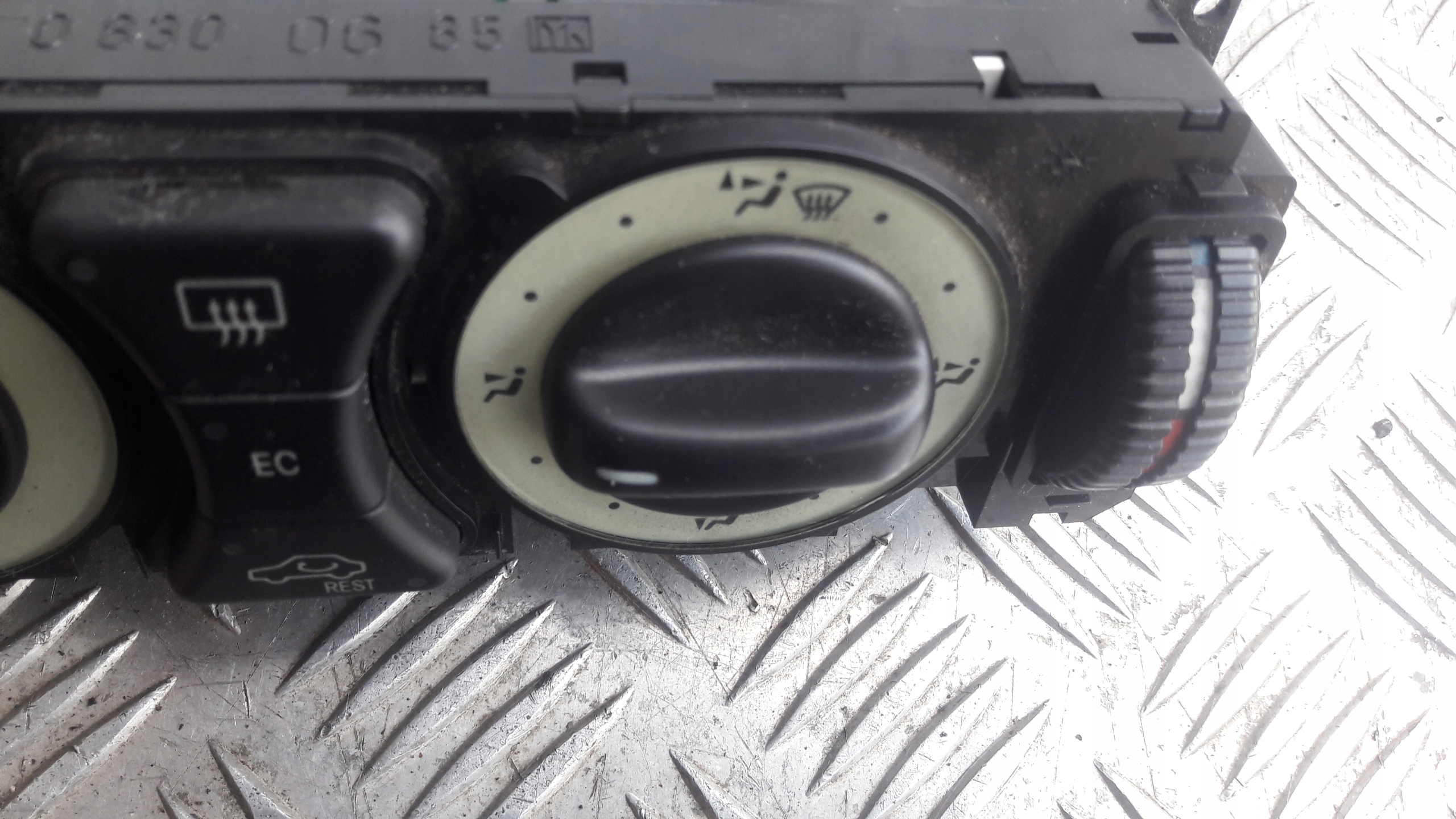 MERCEDES R170 Unite commande clima Bouton 1708300685