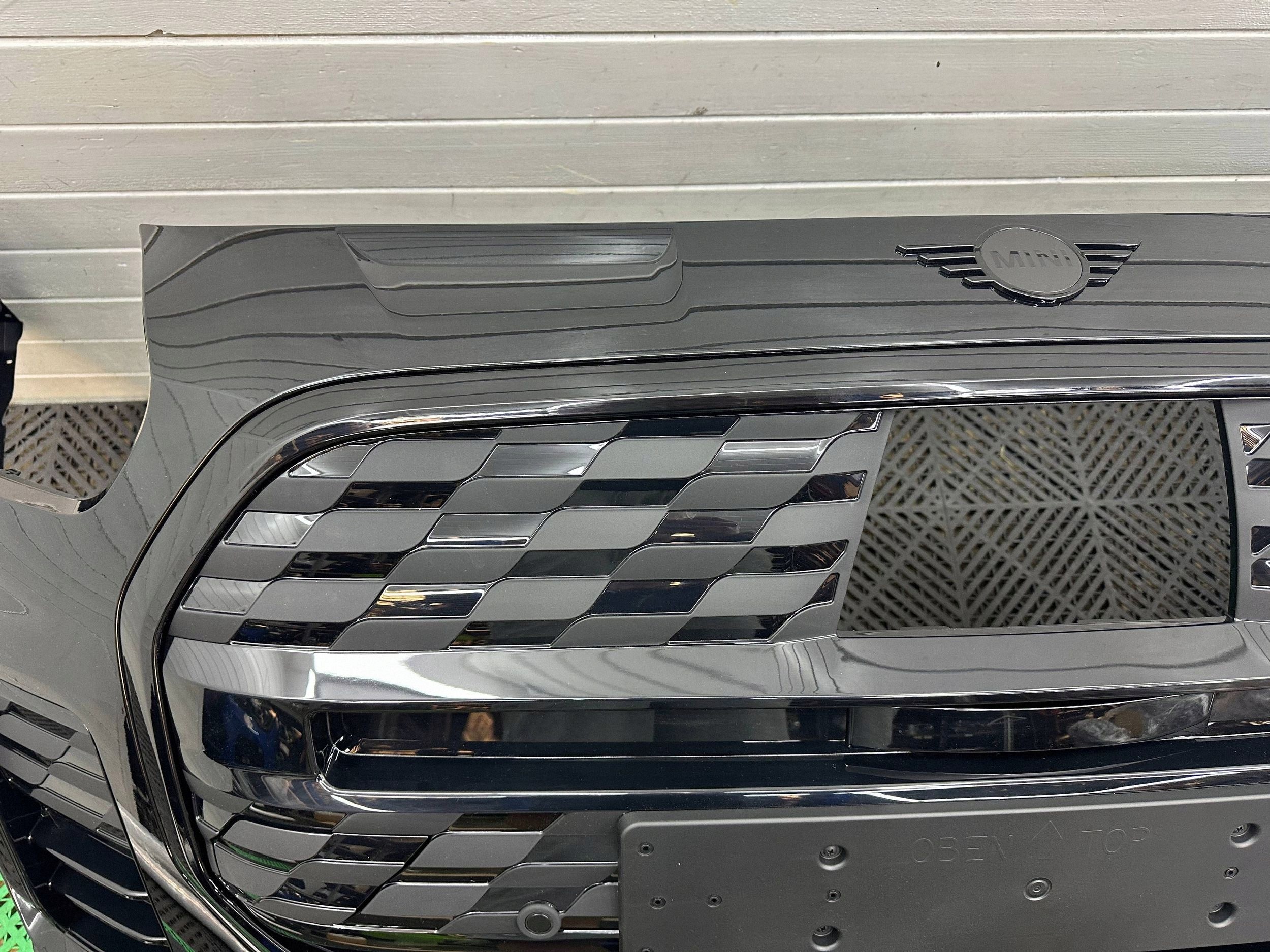 front bumper complete Mini Countryman U25 JCW colour 475