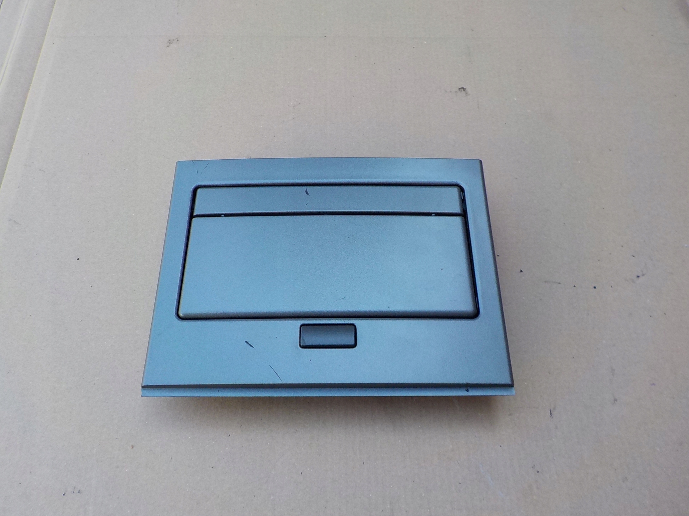 light lighting cabs bmw e65 7018903