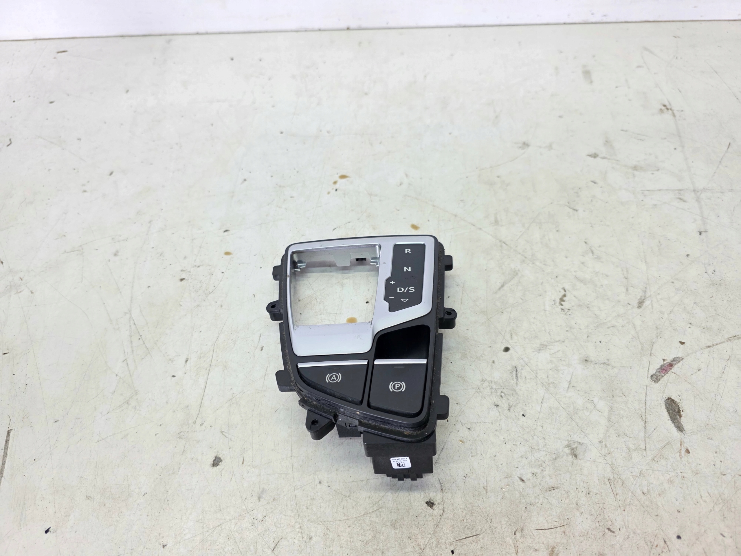 RAHMEN der Kulisse Schalt getriebe AUDI Q7 4M 4M2713111F