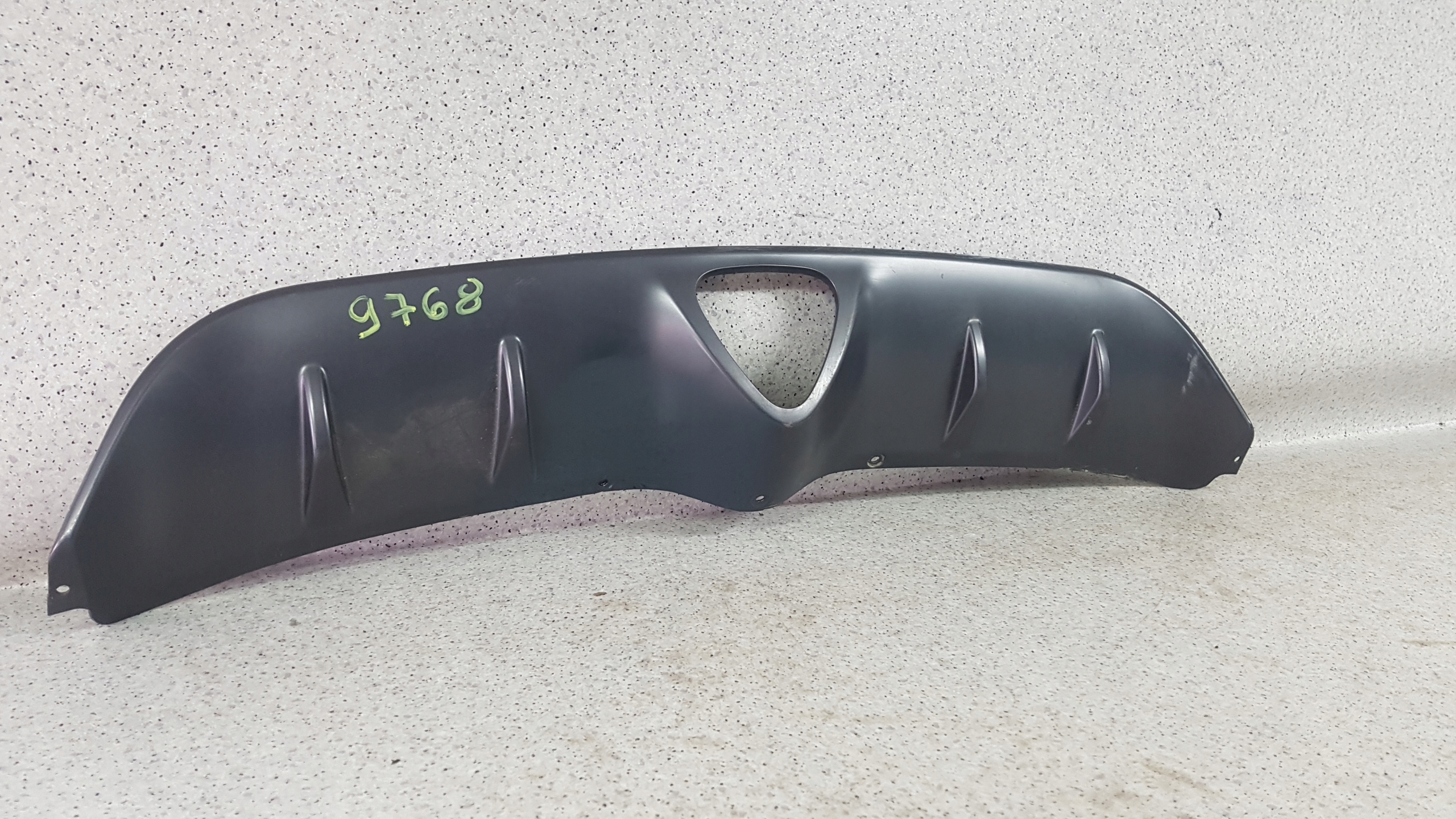 OPEL CORSA D OPC 2005 - SPOILER DIFFUSEUR PARE CHOC ARRIÈRE 9768