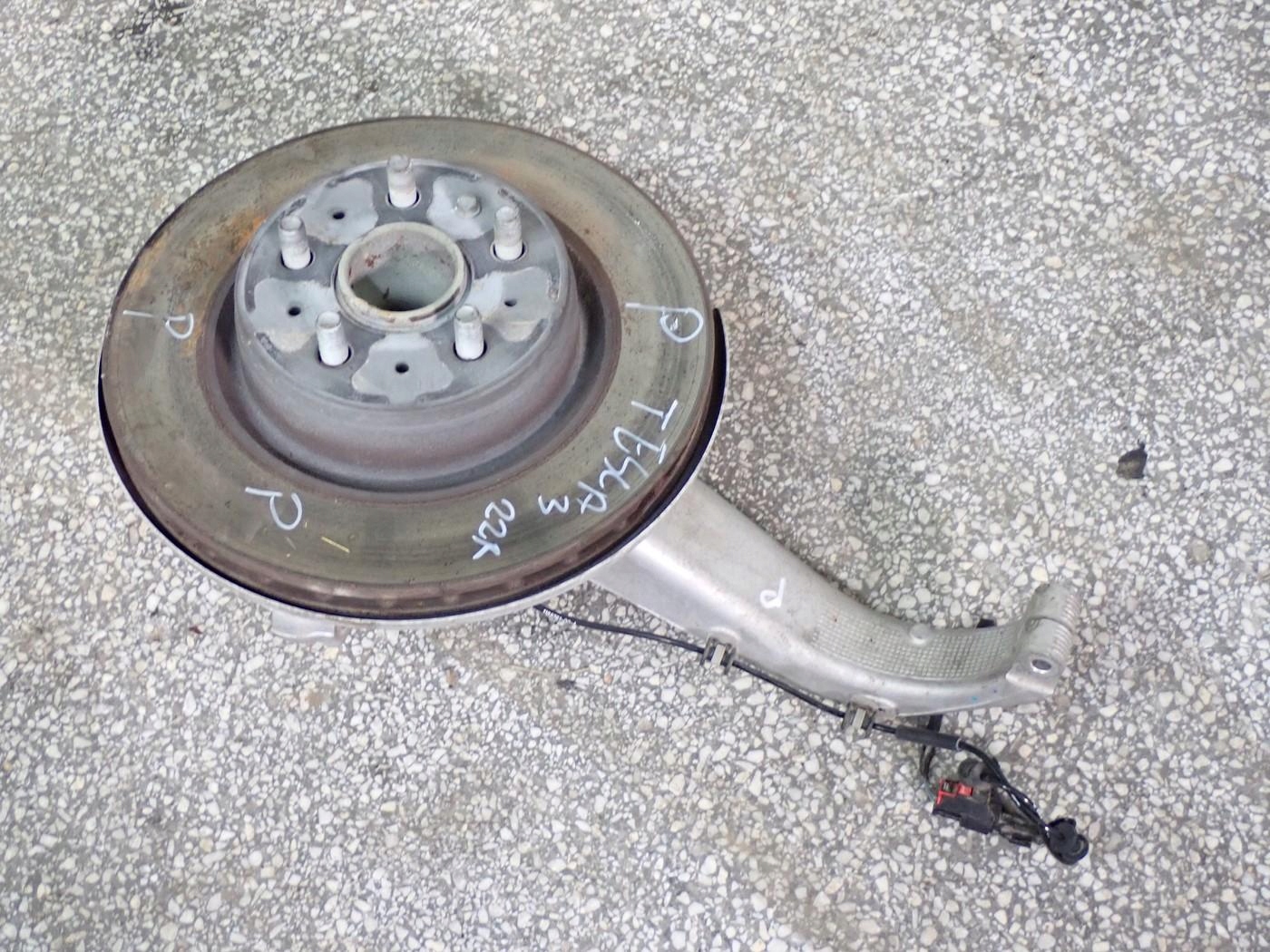 поворотный кулак 2WD 1044316-00-E tesla Модель 3 3D5 22R