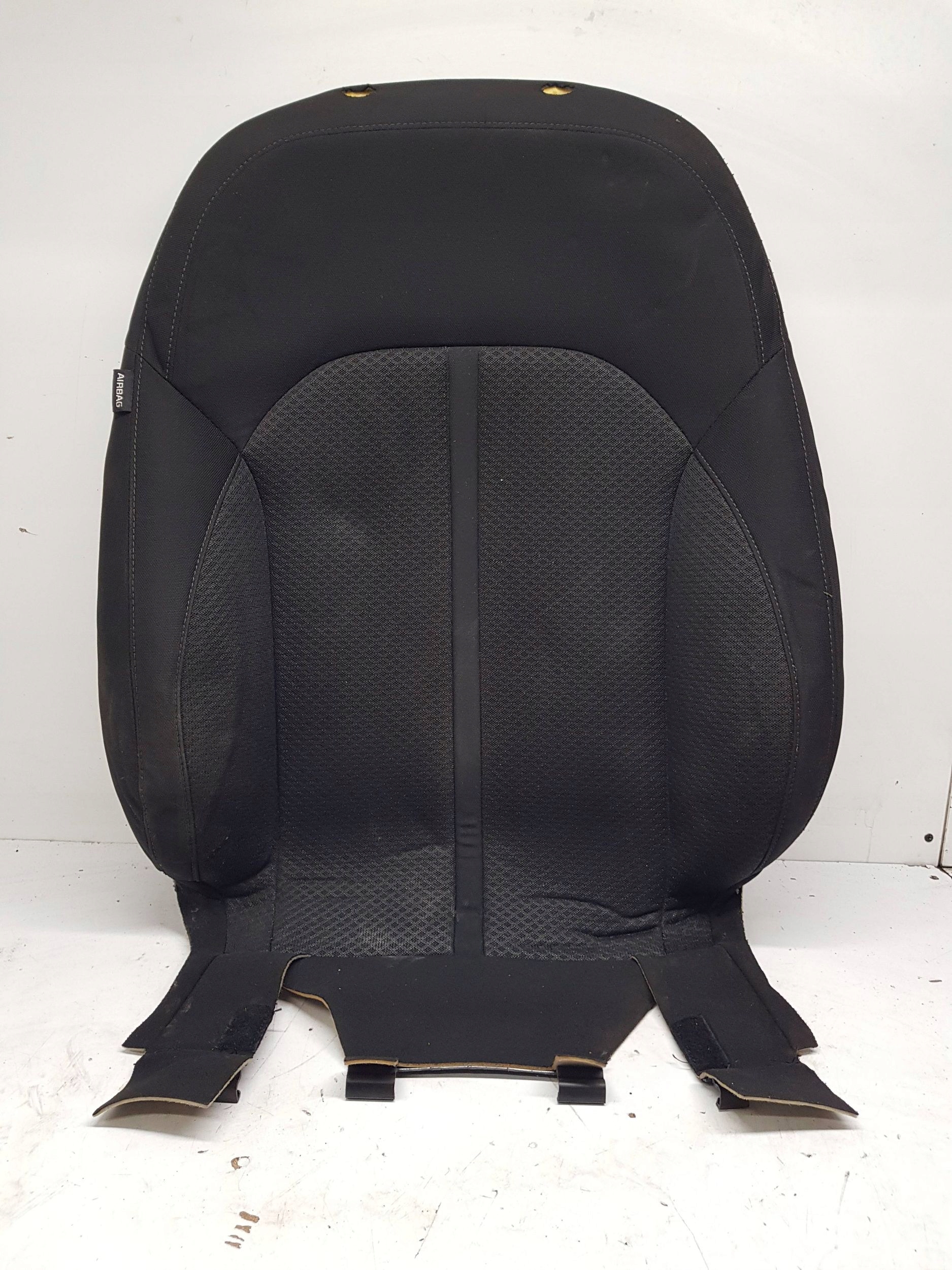 KIA CARENS IV OPARCIE seat right front 2013-17R