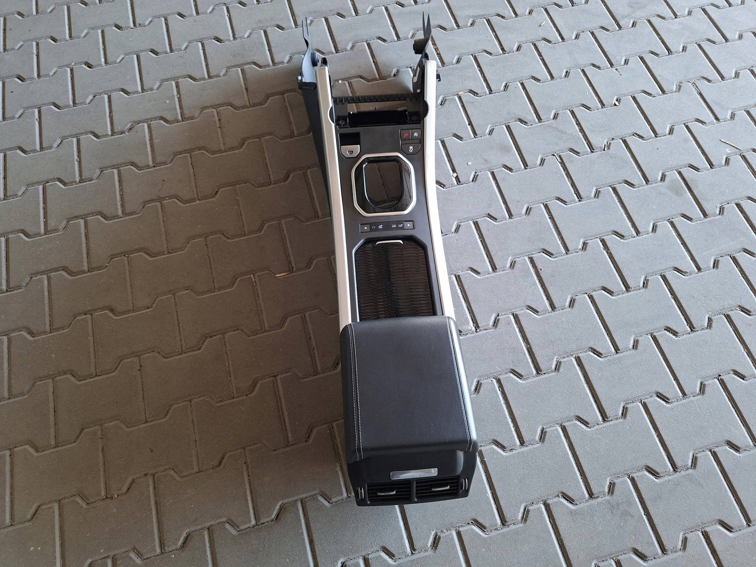 TUNEL central armrest passenger compartment LAND RANGE ROVER EVOQUE L538 LIFT