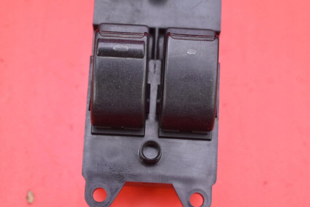 control panel of the window EU 84802-02291 TOYOTA COROLLA IX E12 3D HB 00-08